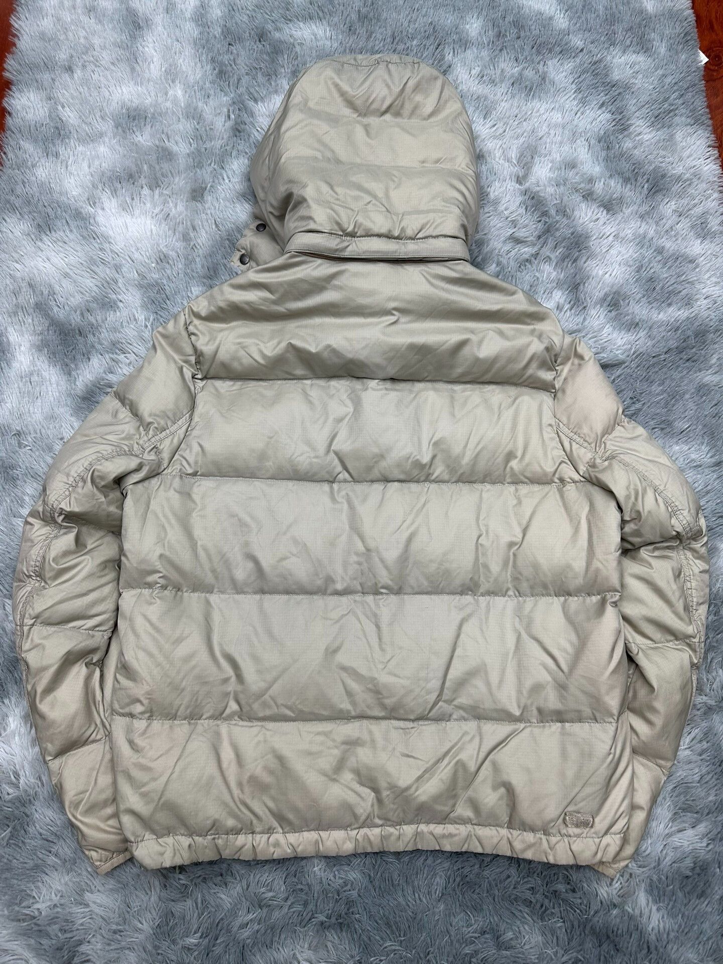 Burberry Burberry Check Horse Down Jacket XL Size US XL / EU 56 / 4 - 2 Thumbnail