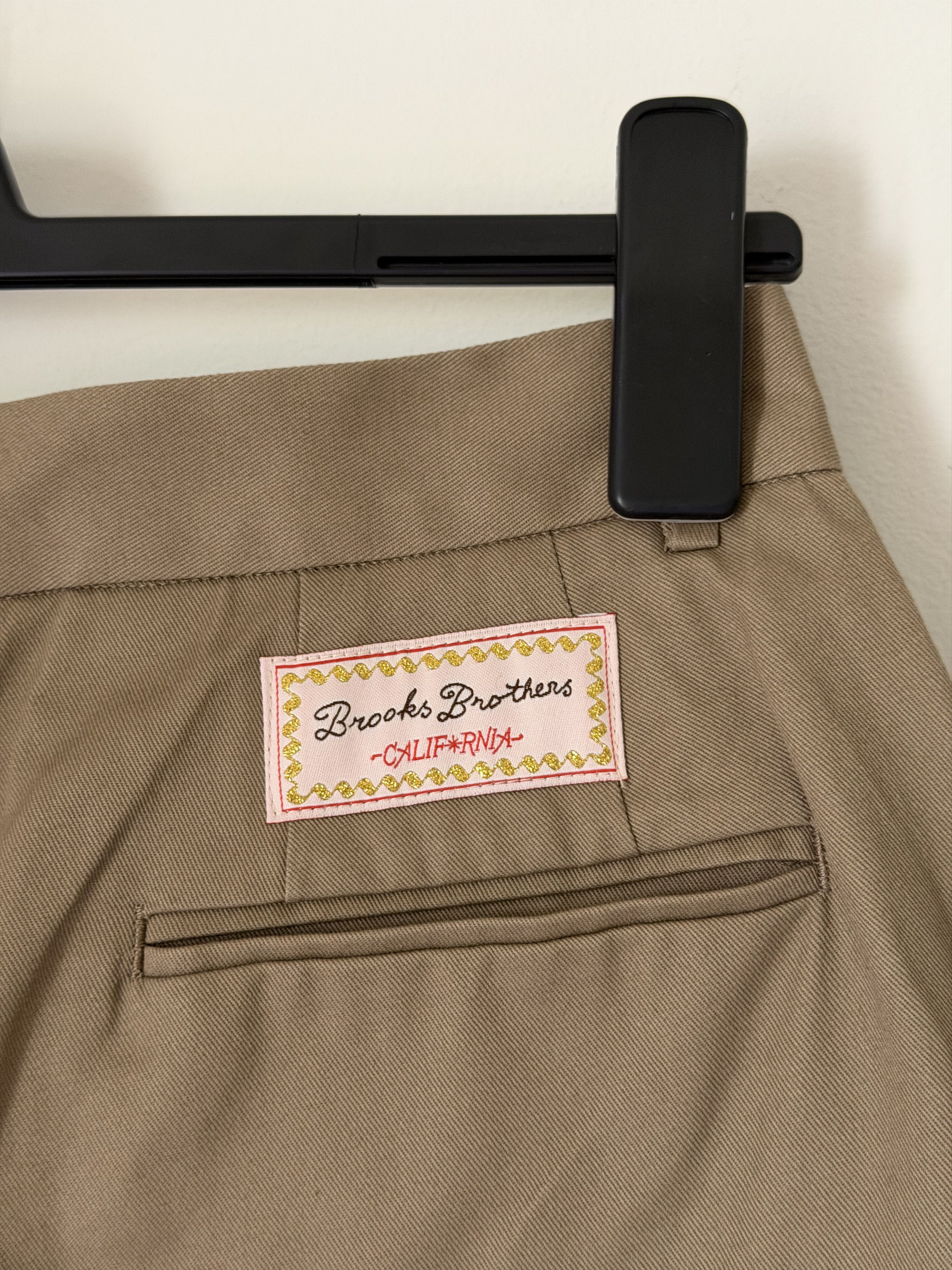 Brain Dead Brain Dead Brooks Brothers Pleated Chino Shorts in Desert Size US 34 / EU 50 - 5 Thumbnail
