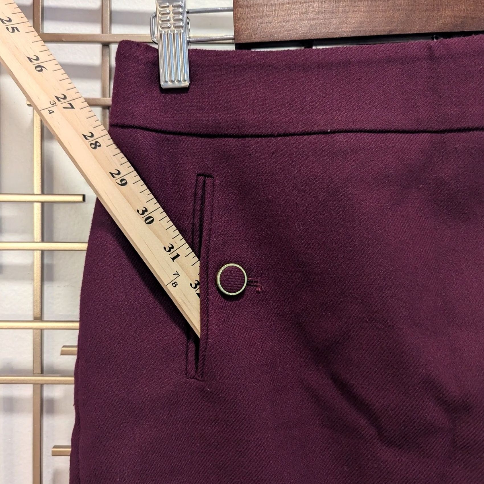 Loft VINTAGE? No — Loft Petite burgundy tweed A-line Skirt Gold Button Pockets Women's 8P Office Workwear Casual Party/Cocktail (Petites) - LOFT Size 30" / US 8 / IT 44 - 6 Thumbnail