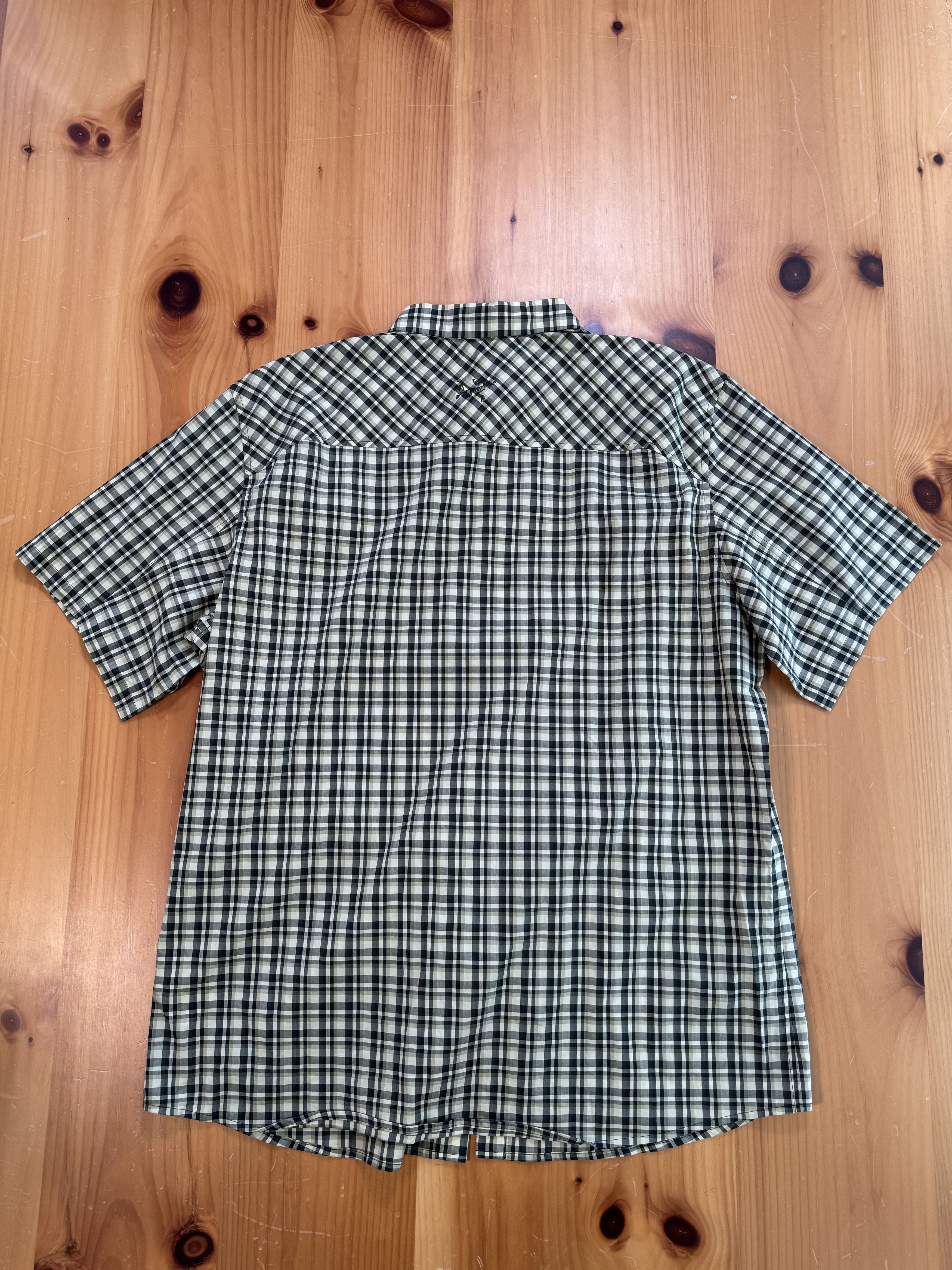 Arc'teryx Arcteryx Plaid Snap Button Shirt Size US XL / EU 56 / 4 - 9 Thumbnail
