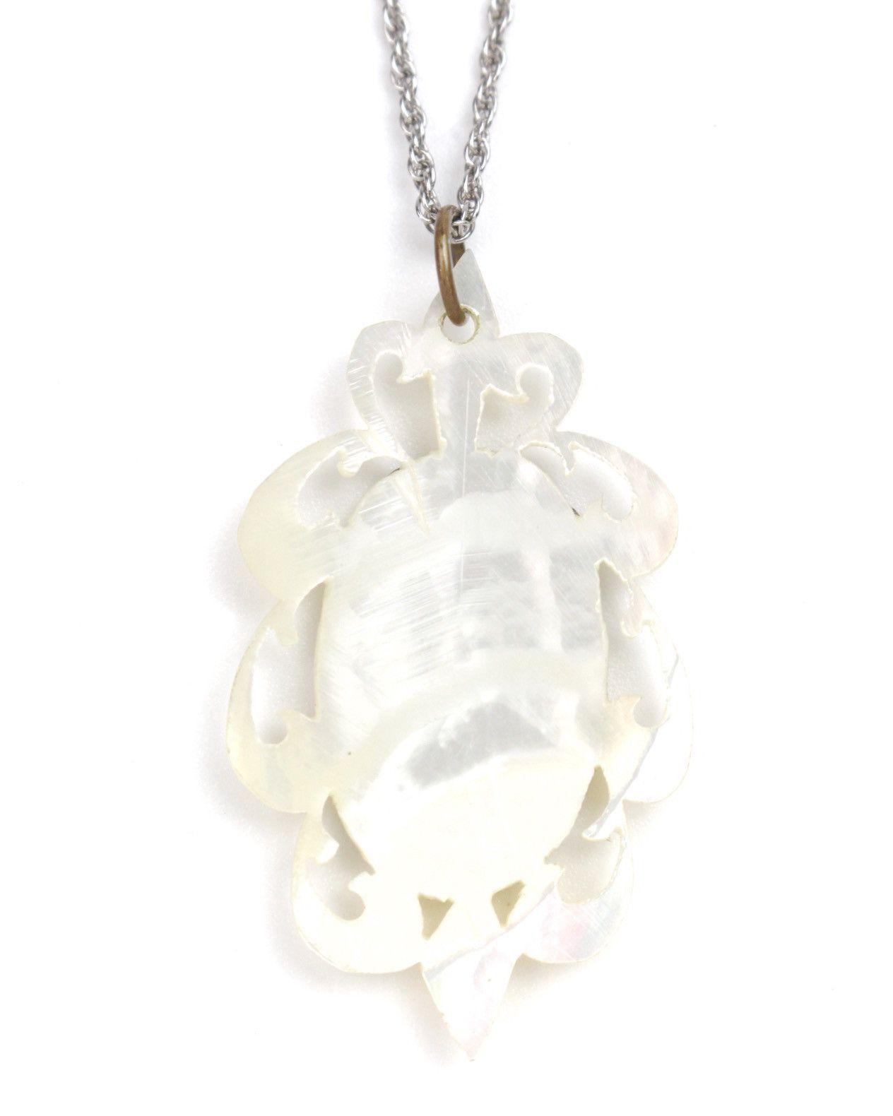 Vintage 1990S IRIDESCENT SHELL CAMEO NECKLACE WITH PIERCED FLORAL Size ONE SIZE - 4 Thumbnail