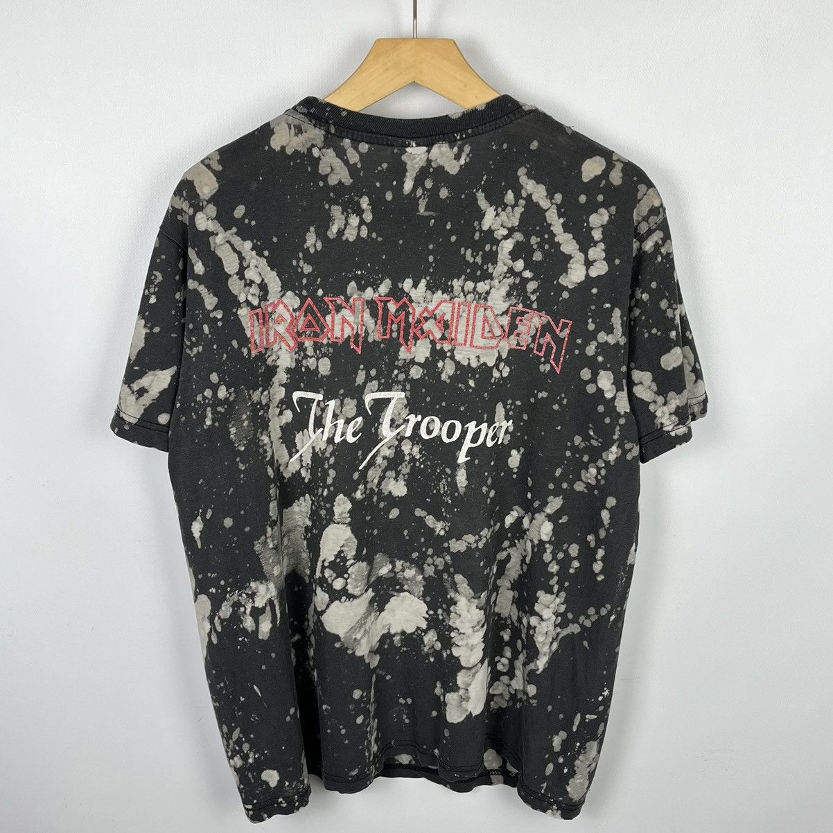 Band Tees Vintage Iron Maiden The Trooper Rock Band T Shirt 1990’s Size US M / EU 48-50 / 2 - 14 Thumbnail
