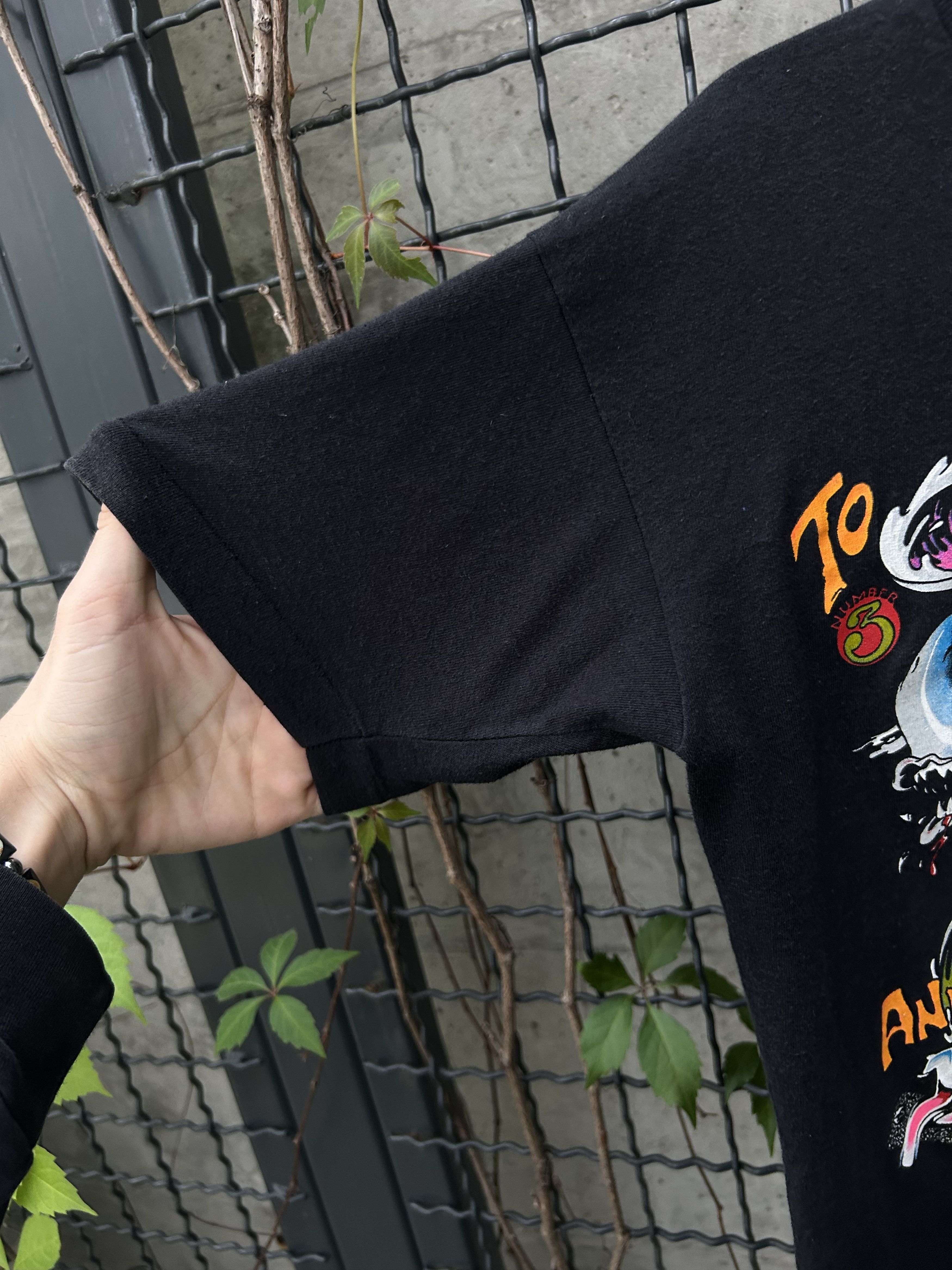 Vintage Vintage 90s Street Cred To Surf And Protect Comics T-shirt Size US XS / EU 42 / 0 - 5 Thumbnail
