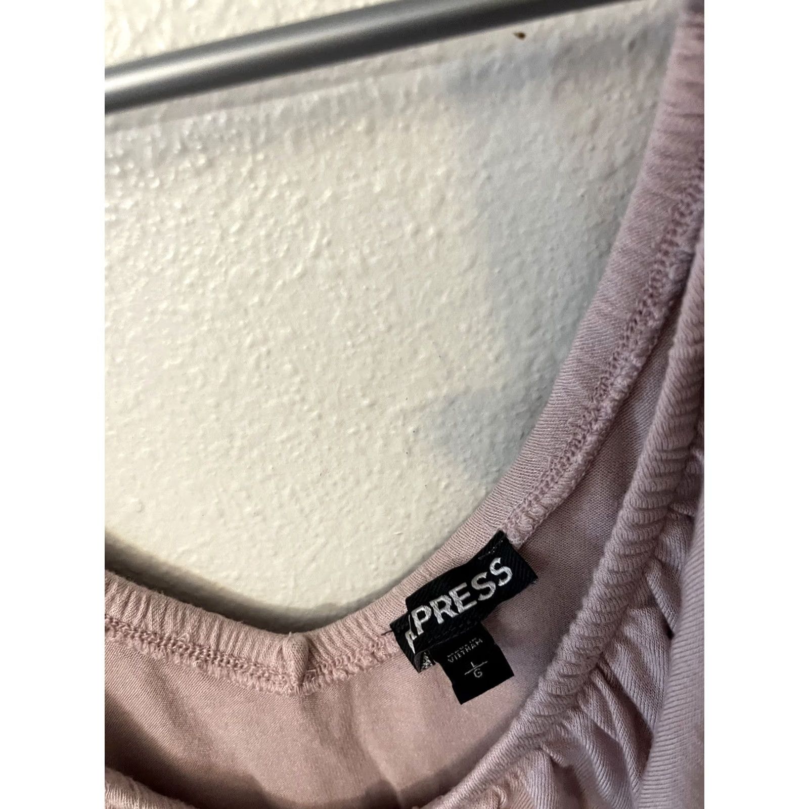 Express Express Blouse Pink V-Neck Long Sleeve Ruffle Top Shirt Size L Womens Size L / US 10 / IT 46 - 2 Thumbnail