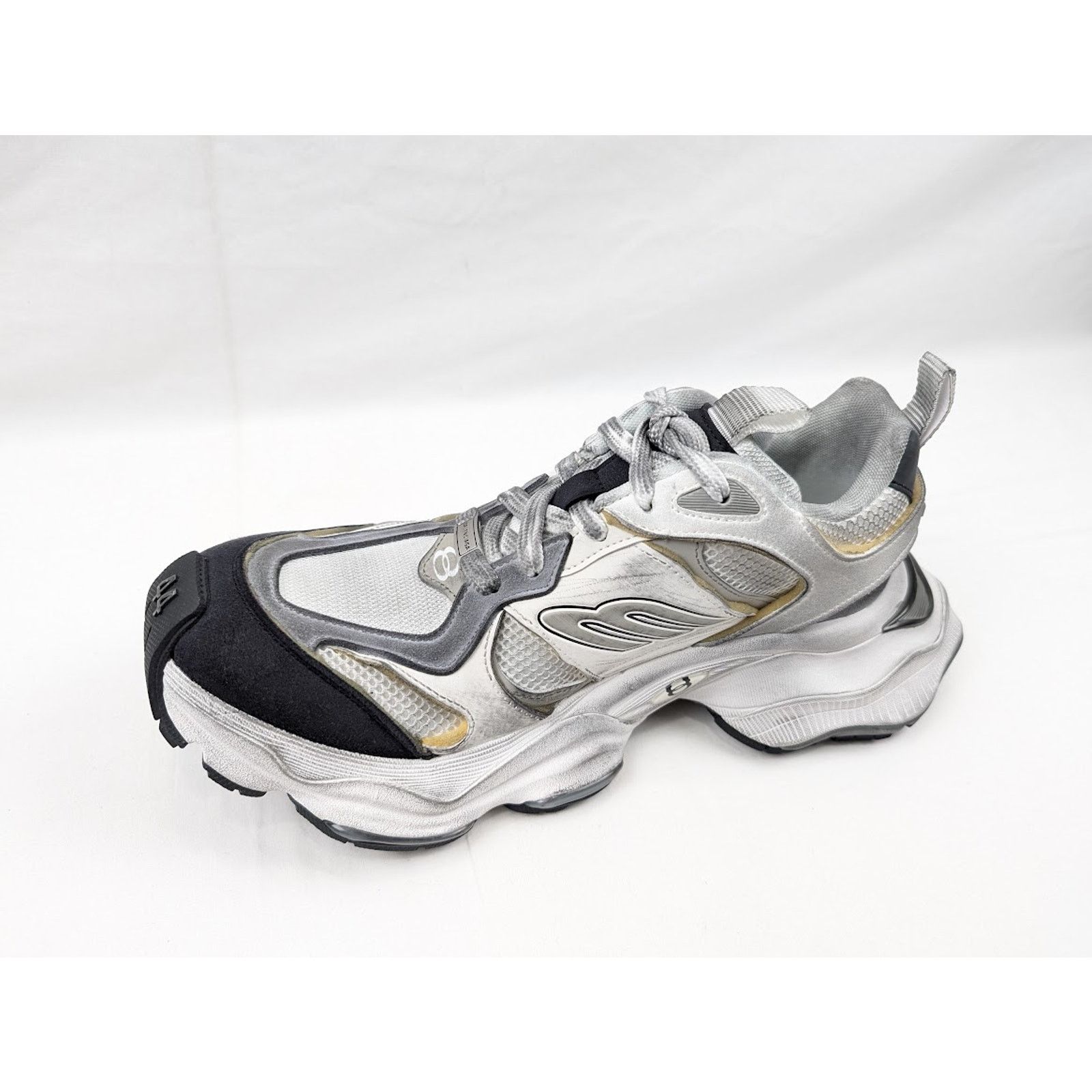 Balenciaga o1rshd1 Suede Mesh Cargo Sneakers in White/Grey Size US 8 / EU 41 - 3 Thumbnail