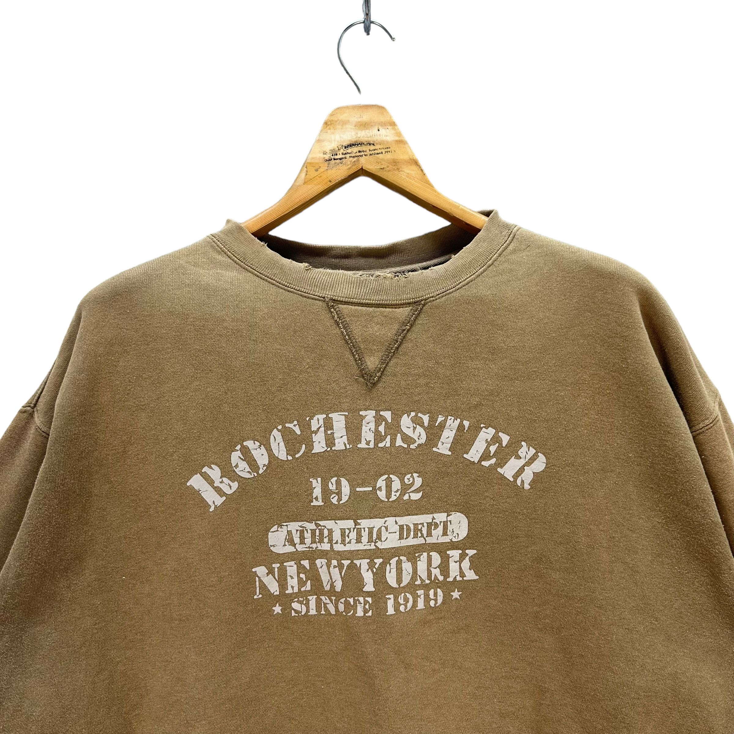 Champion CHAMPION ROCHESTER NEW YORK SWEATSHIRT #8624-018 Size L / US 10 / IT 46 - 2 Thumbnail