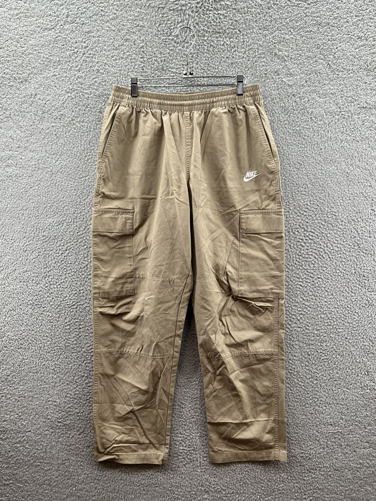 Nike Mens Woven Cargo Pants Comfy Sz. Medium Khaki DX0613 24