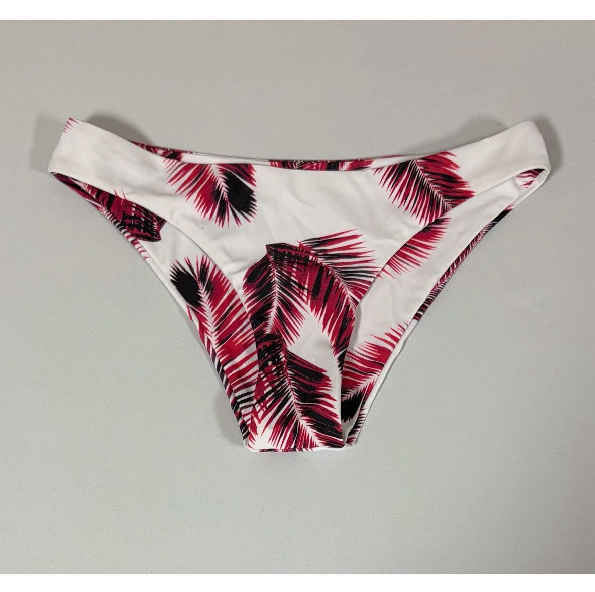 Japanese Brand × Vintage White Red Palm Tree Bikini Bottoms Bathing Suit Size S 🤍♥️ Size ONE SIZE - 2 Thumbnail