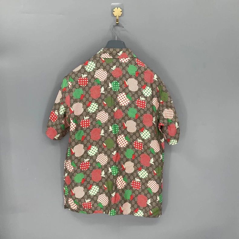 Gucci Gucci Valentine's Day Special Series Heart Apple Logo Patte Size US S / EU 44-46 / 1 - 2 Thumbnail