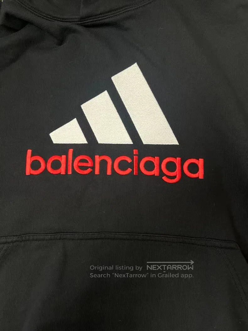 Balenciaga Balenciaga Logo Printed Hoodie Size US S / EU 44-46 / 1 - 3 Thumbnail