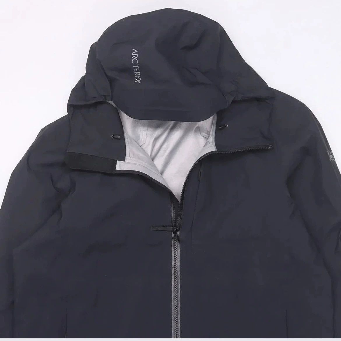 Arc'teryx Arcteryx Sawyer Coat GTX L Minor Flaw at P78 With Tags Size US L / EU 52-54 / 3 - 2 Thumbnail