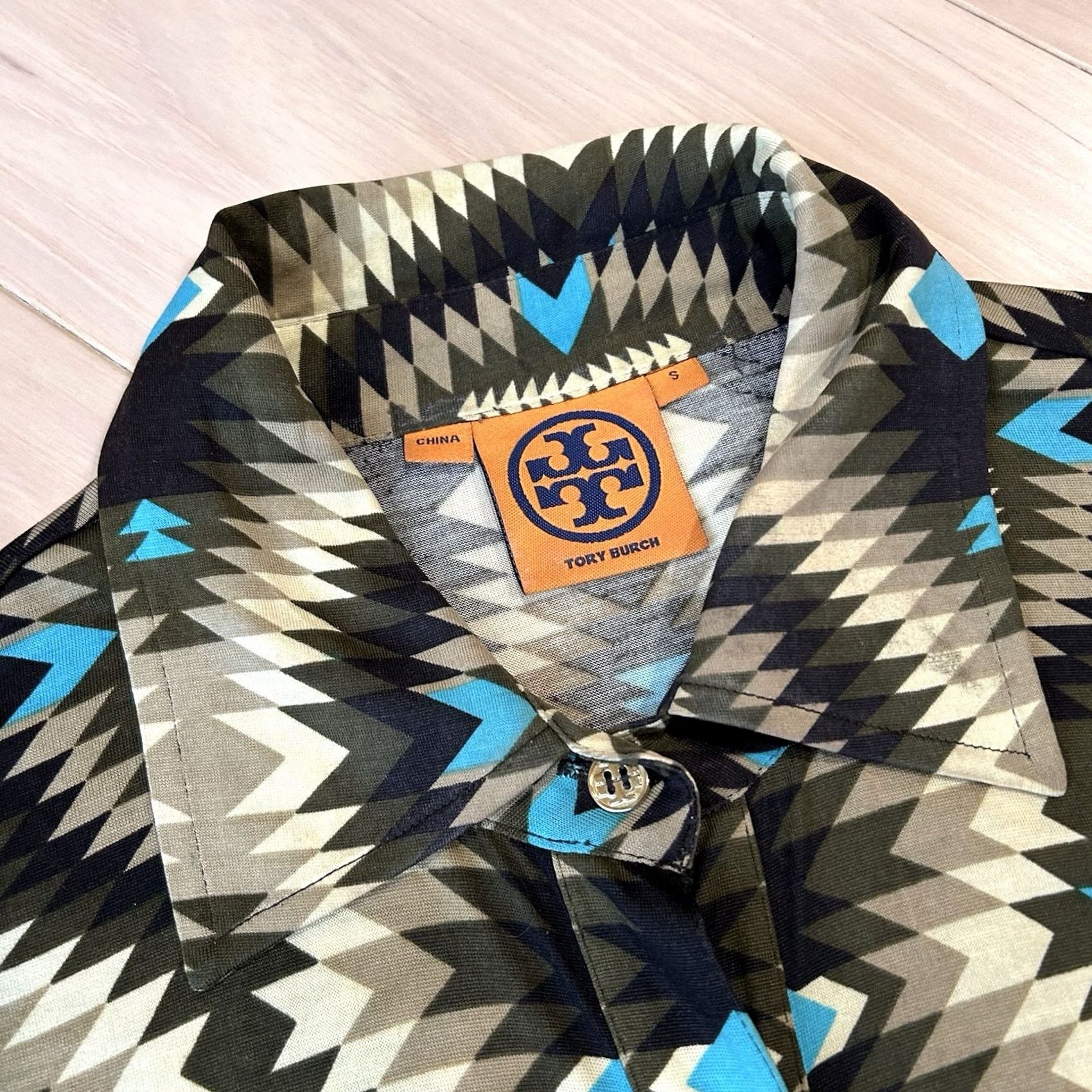 Tory Burch Tory Burch Silk Button Up Southwestern Shirt Long Sleeve Women’s Small Size S / US 4 / IT 40 - 5 Thumbnail