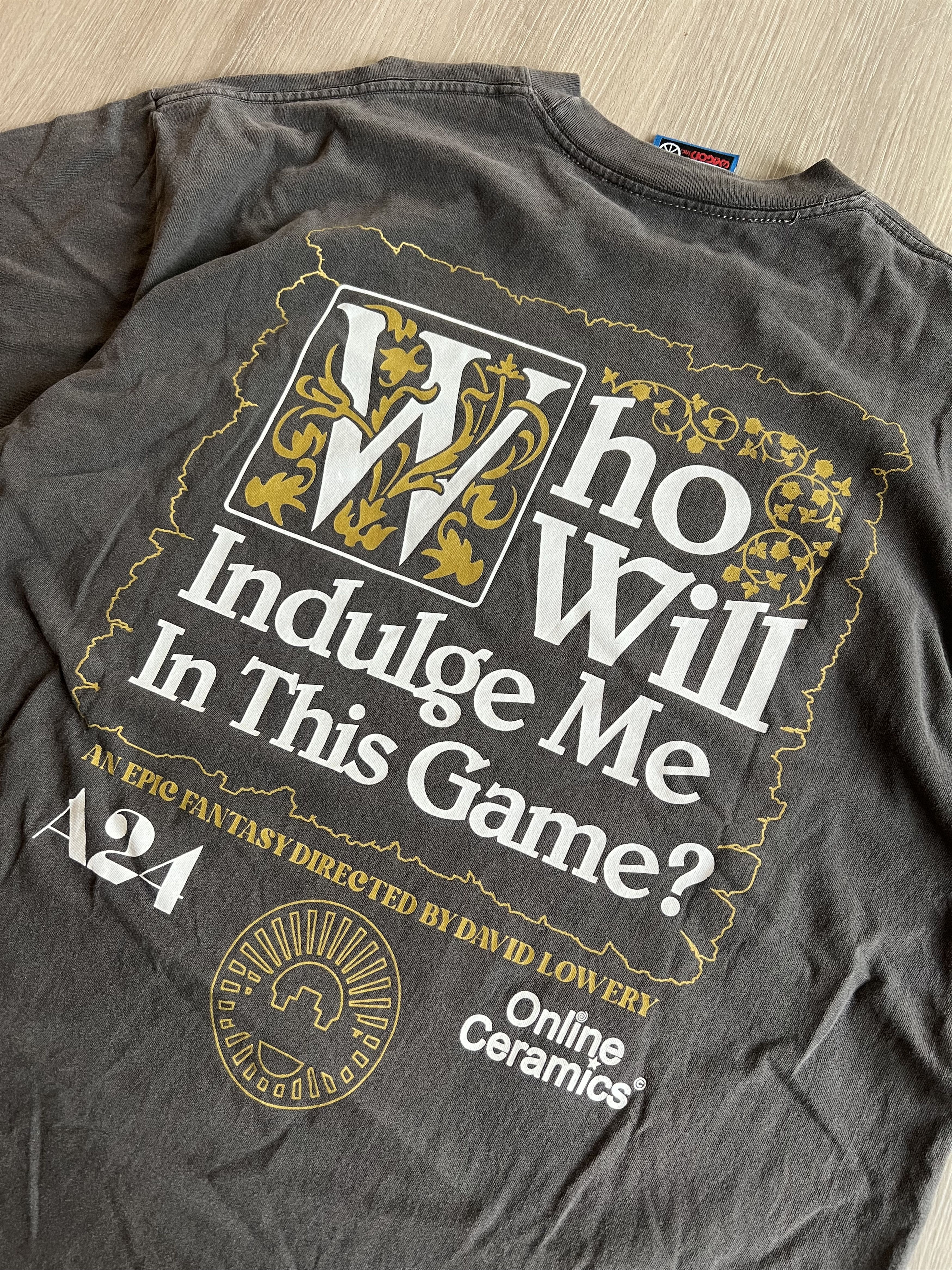 A24 × Online Ceramics The Green Knight Tee Who will indulge me in this game? Size US XL / EU 56 / 4 - 6 Thumbnail
