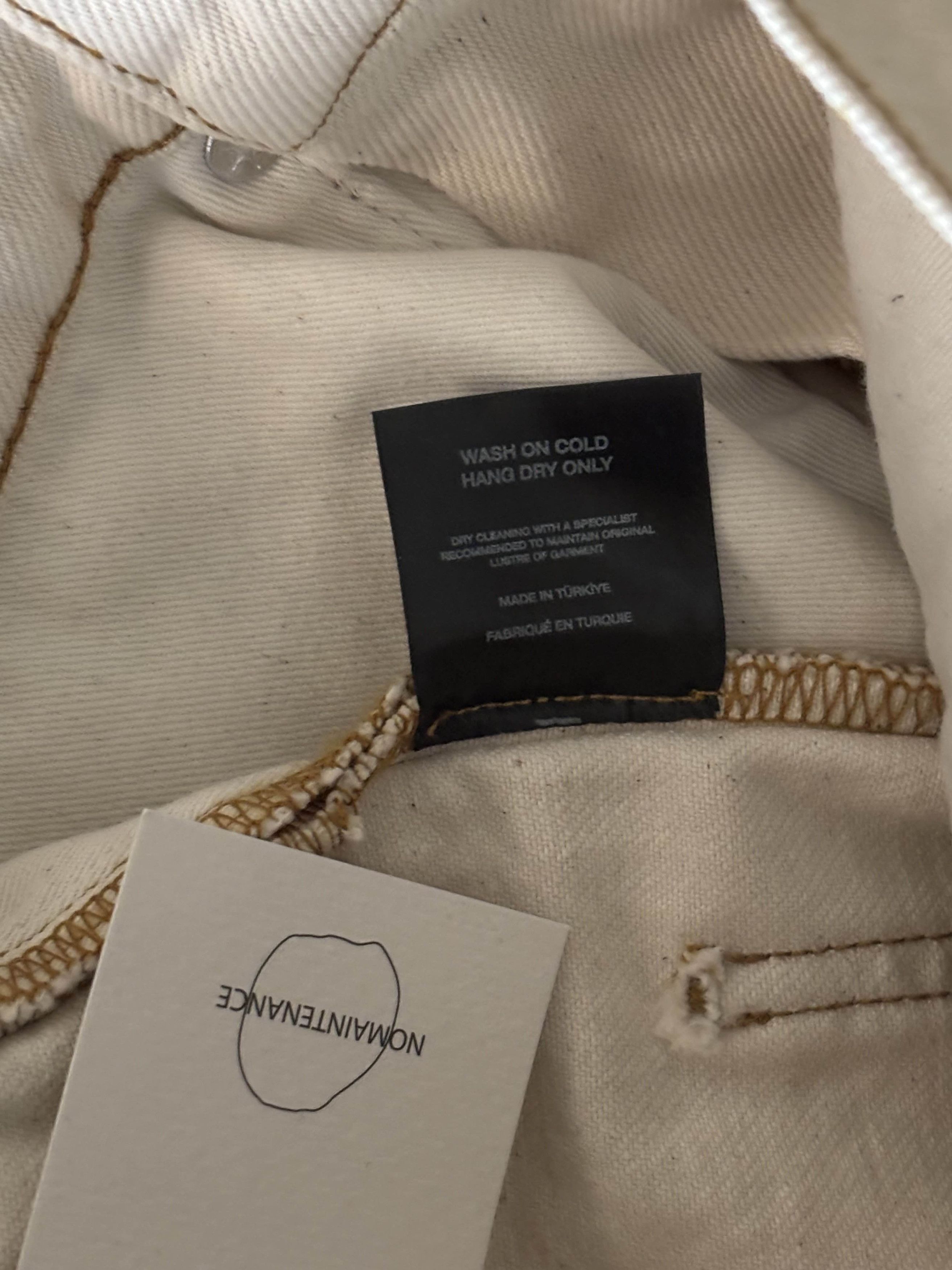 No Maintenance Baggy Denim in Natural Size US 27 - 6 Thumbnail