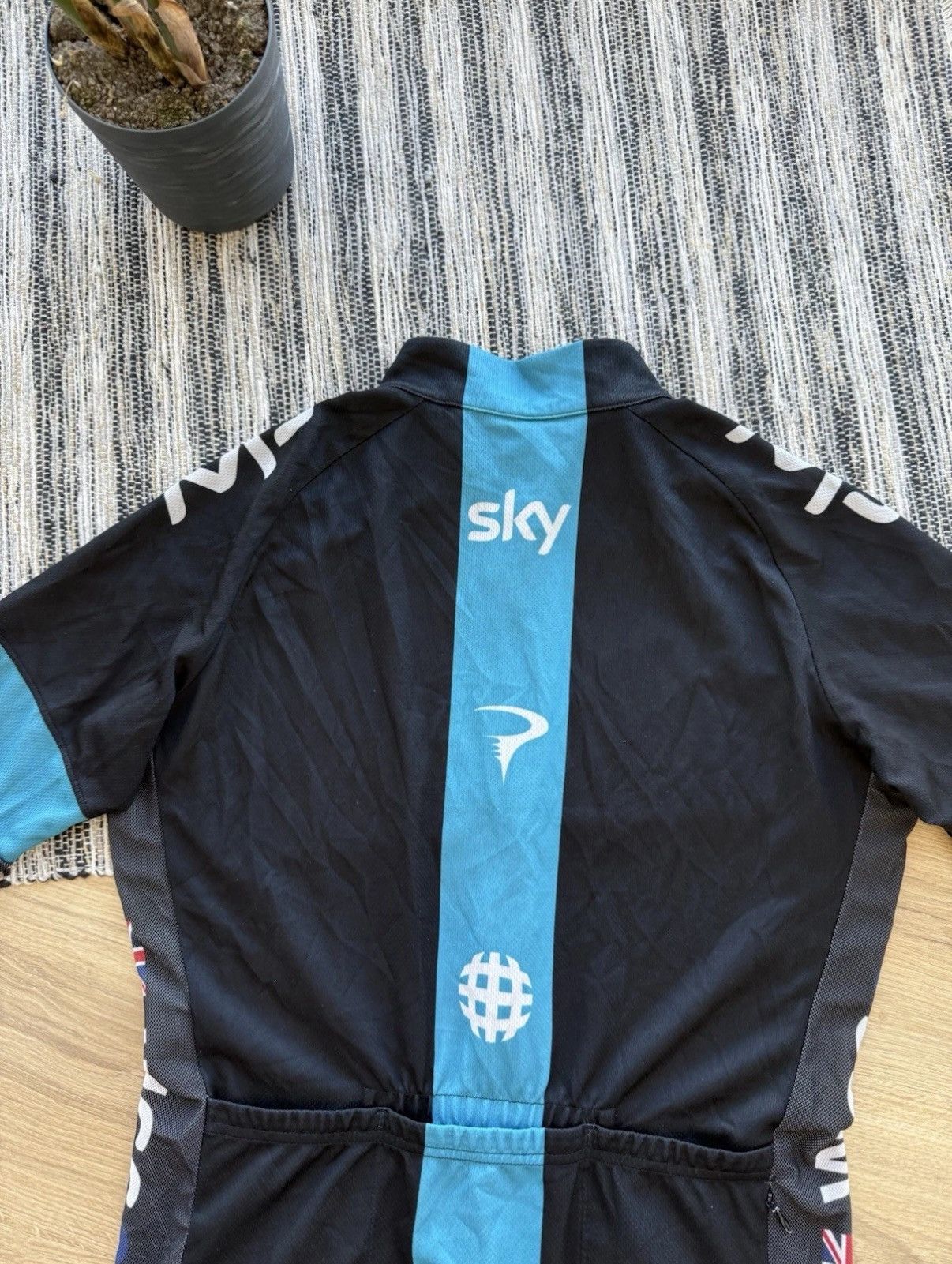 Rapha Rapha Team Sky Wiggo 2013 Mens`s Short Sleeve Jersey Rare Size US M / EU 48-50 / 2 - 15 Thumbnail