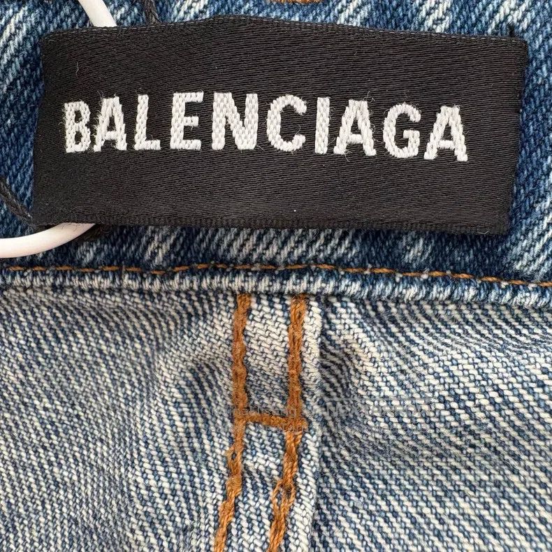 Balenciaga Balenciaga Straight Leg Washed Denim Pants Light Blue Size US 31 - 3 Thumbnail
