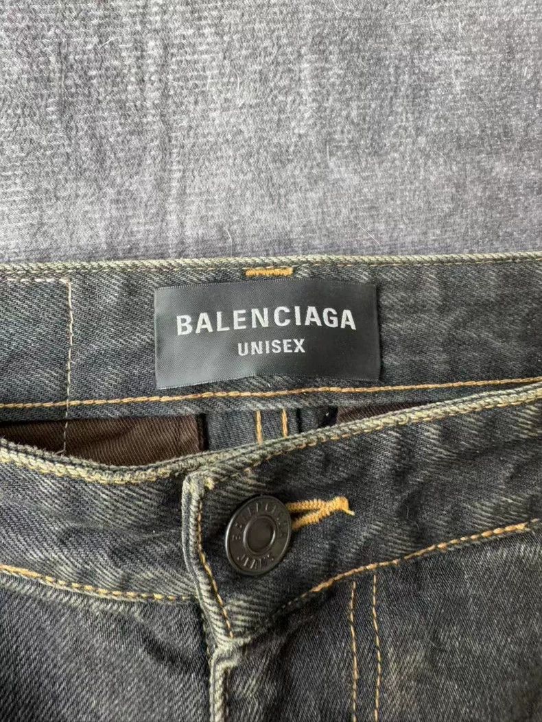 Balenciaga Balenciaga size XS Washing tooling detachable pocket Cargo Size US 26 / EU 42 - 3 Thumbnail