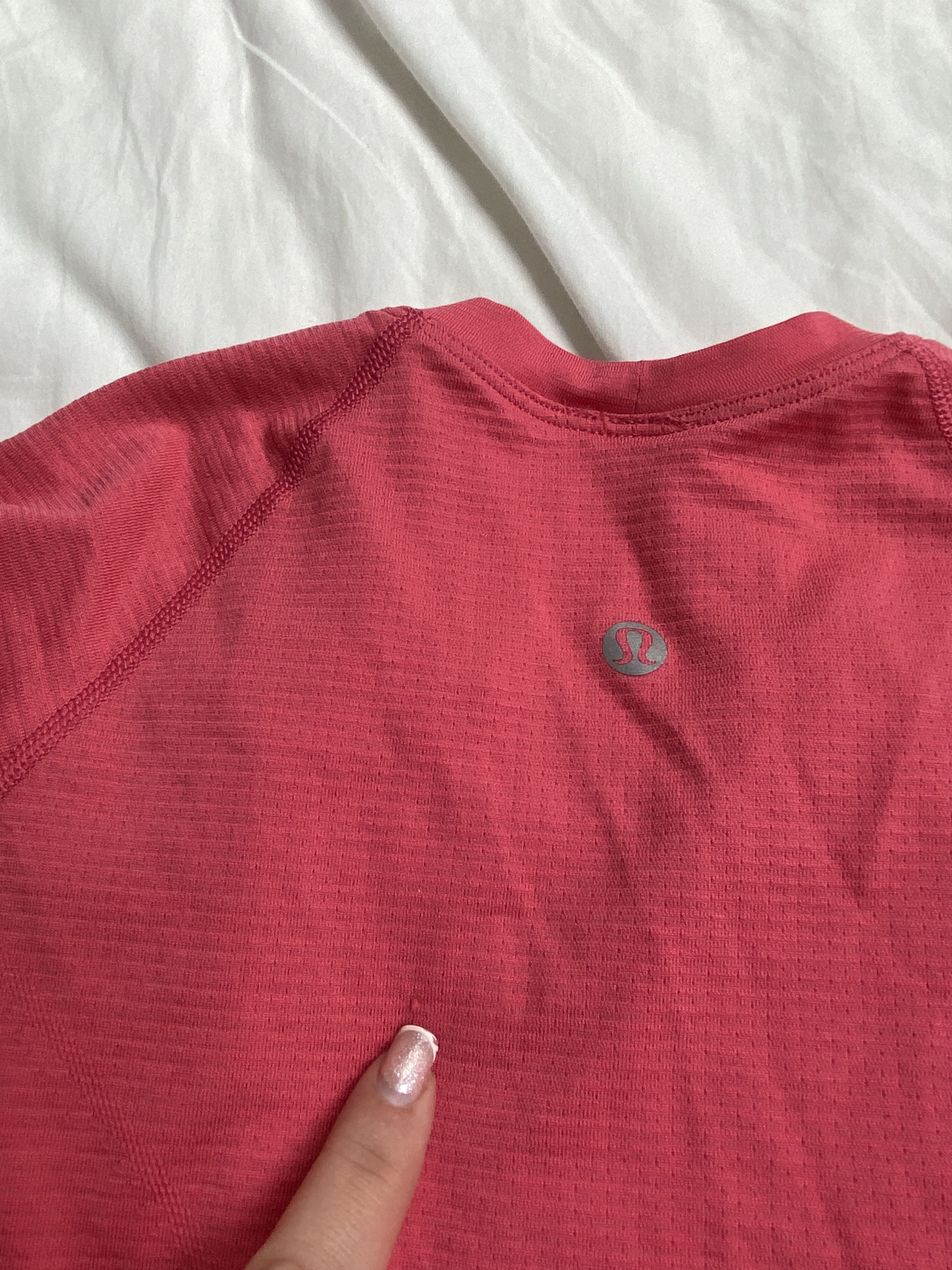 Lululemon Lululemon Swiftly Tech crop top t-shirt tee gym pilates yoga Size S / US 4 / IT 40 - 6 Thumbnail