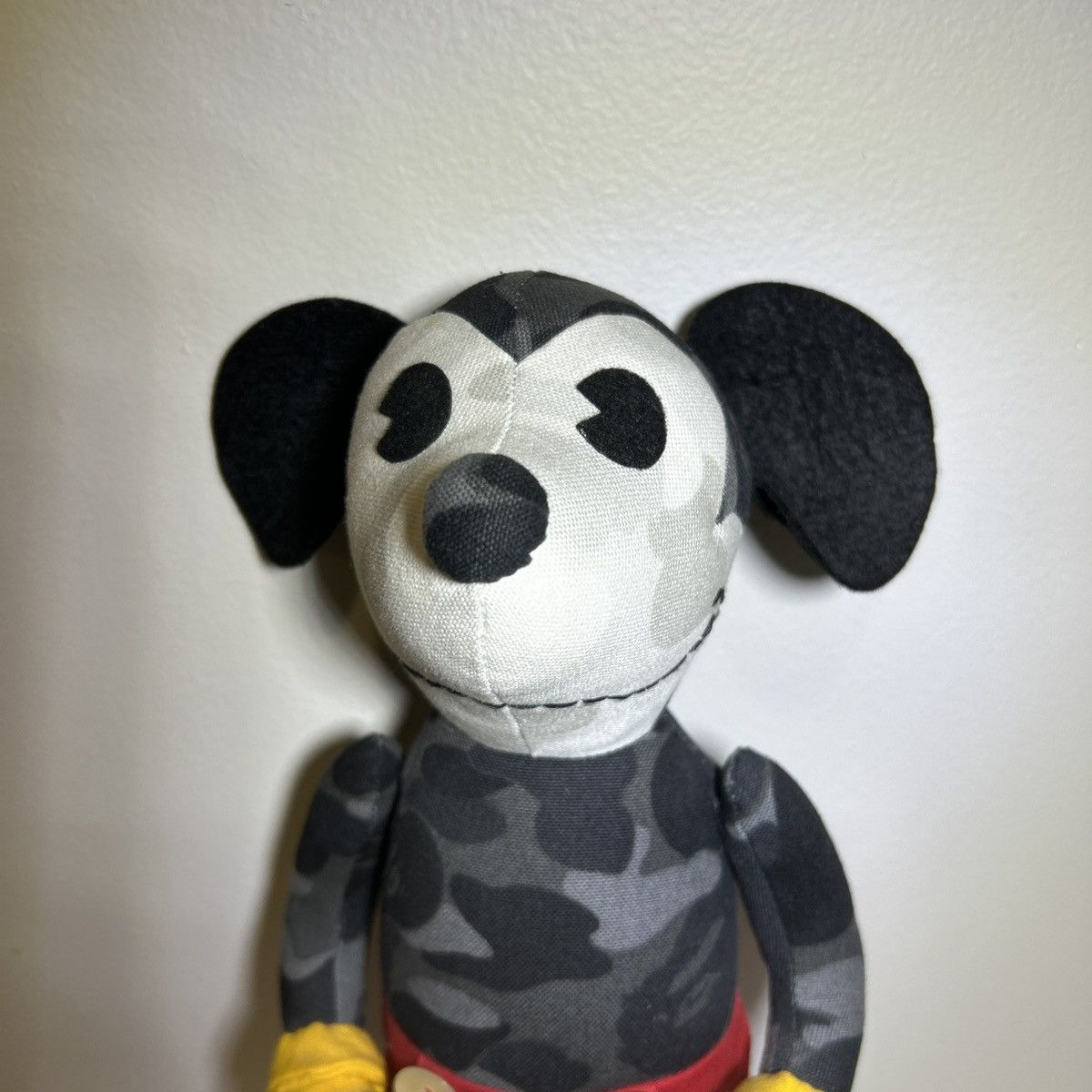 Bape 2008 BAPE X TOKYO DISNEY WORLD EXCLUSIVE MICKEY MOUSE PLUSH Size ONE SIZE - 7 Thumbnail