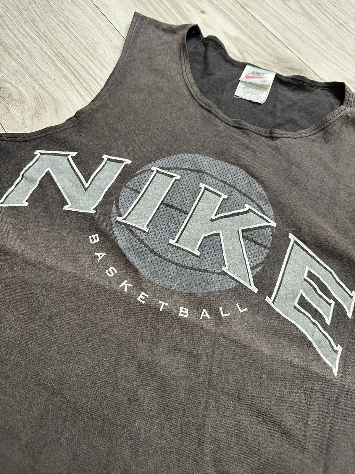 Vintage Vintage 90s Nike Basketball Tank Top T Shirt Size US S / EU 44-46 / 1 - 3 Thumbnail