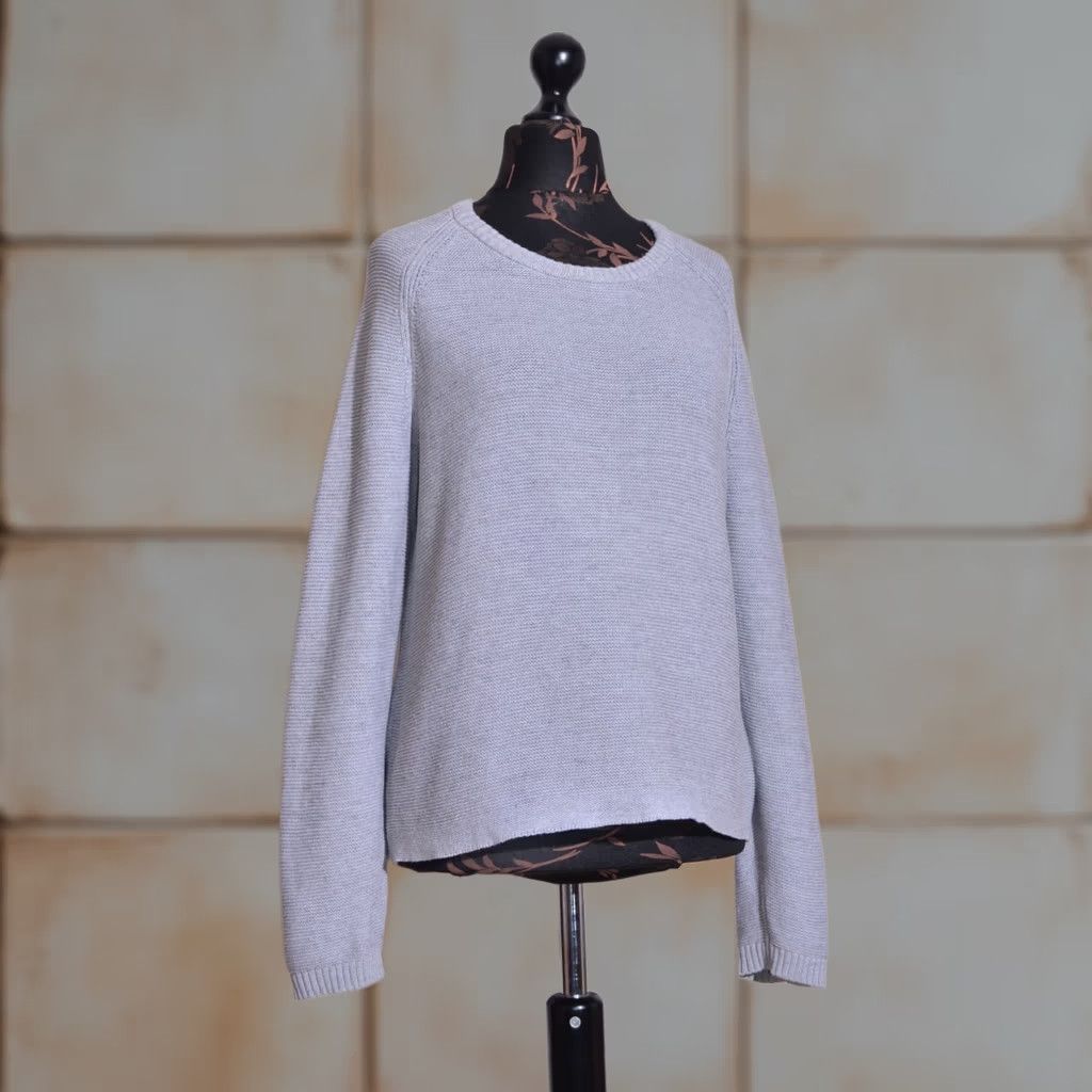 Patagonia Patagonia Jumper Grey Long Sleeve Size M Women's Organic Cotton Knitted Crew Neck Pullover For Casual Travel Size M / US 6-8 / IT 42-44 - 1 Thumbnail