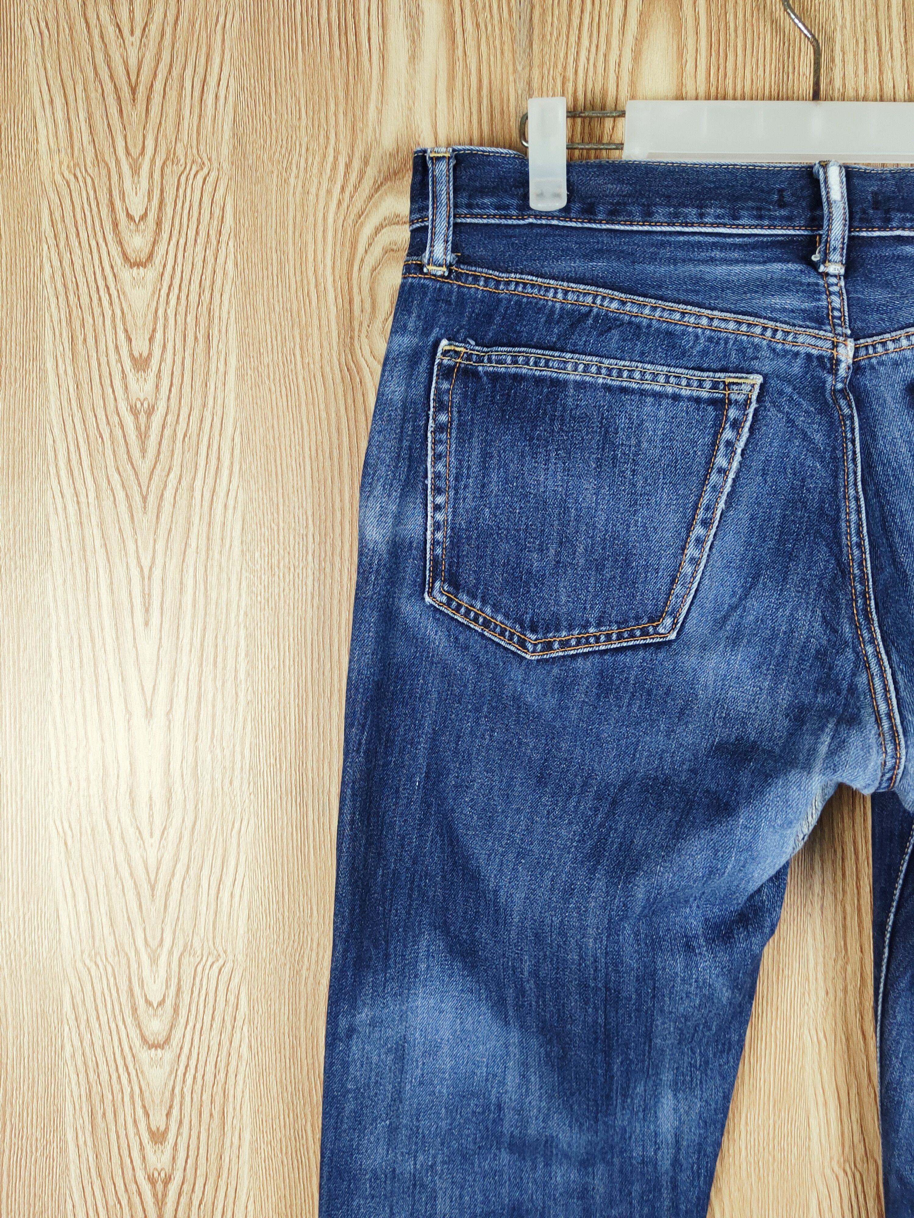 Japanese Brand Uniqlo Dark Blue Distressed Ripped Jeans #S2727 Size US 35 - 4 Thumbnail