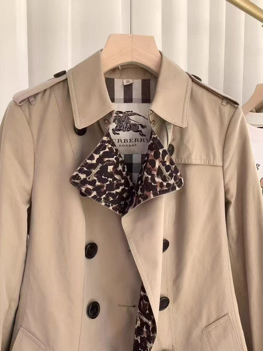 Burberry Burberry Lapel Trench Coat UK8 Size S / US 4 / IT 40 - 3 Thumbnail