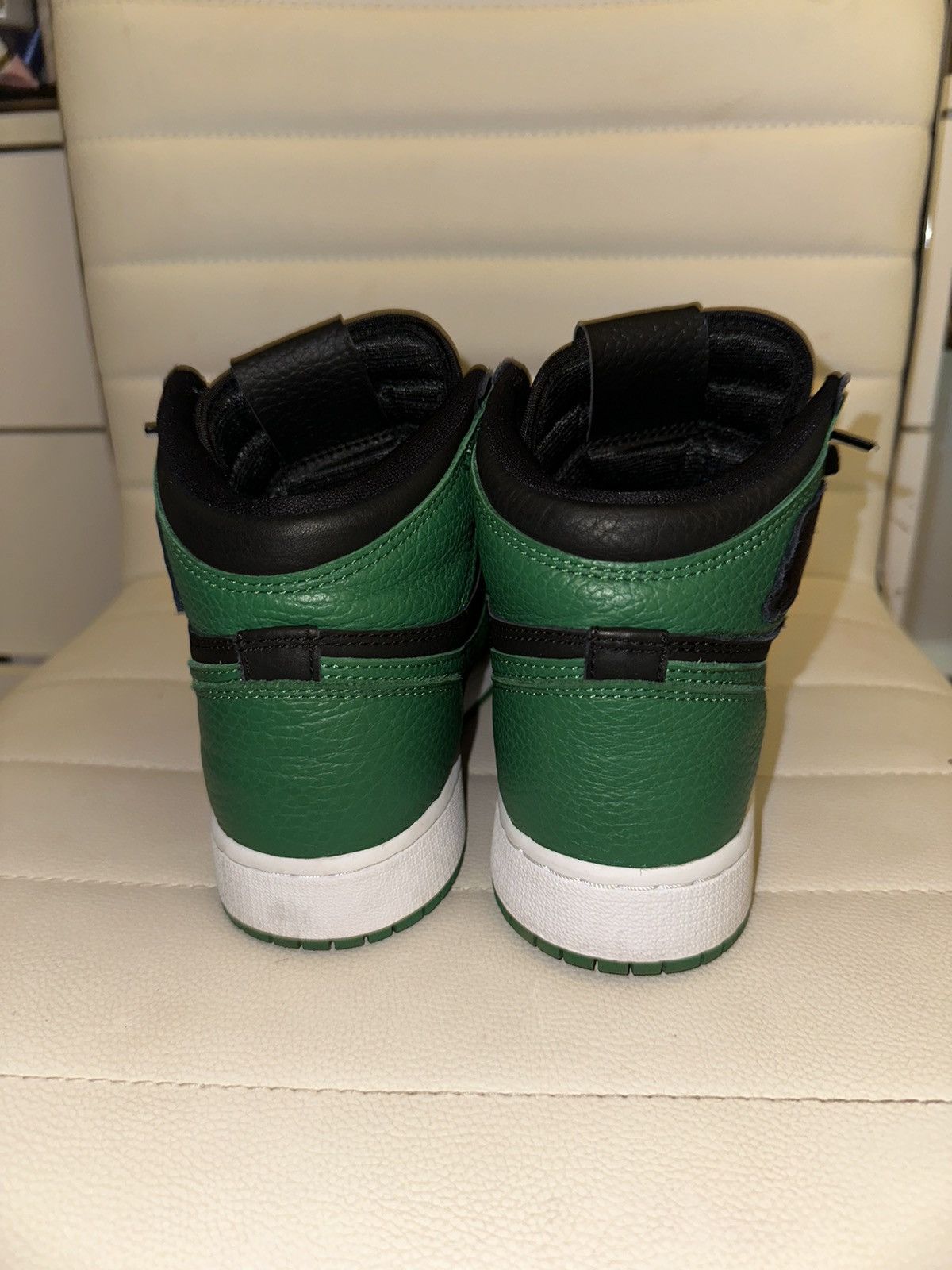 Jordan Brand Pine Green Jordan 1 Size US 4 / IT 34 - 11 Thumbnail