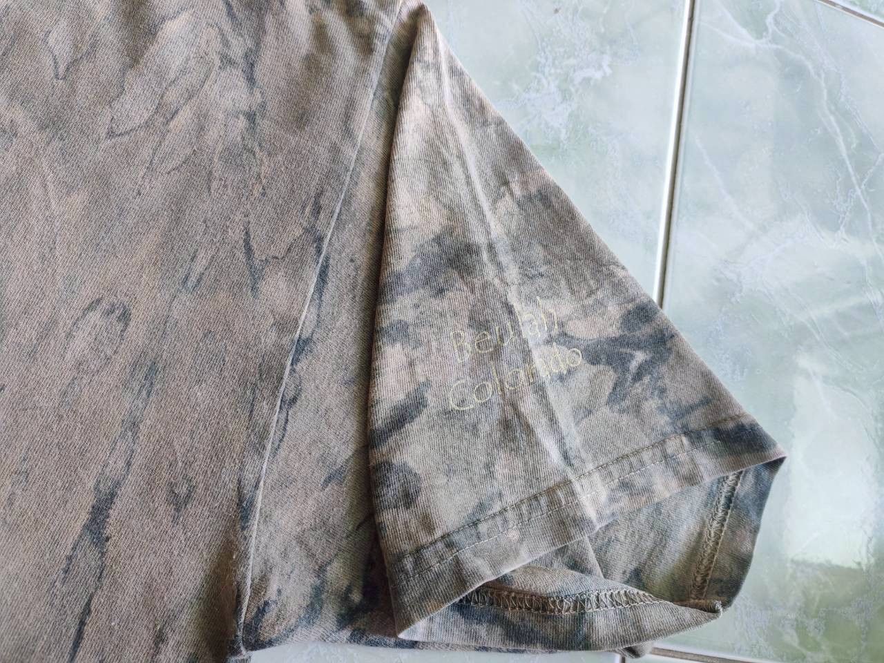 Habitat 2001 habitat deer tree camouflage pattern 19.7/28.5 Size US M / EU 48-50 / 2 - 5 Thumbnail