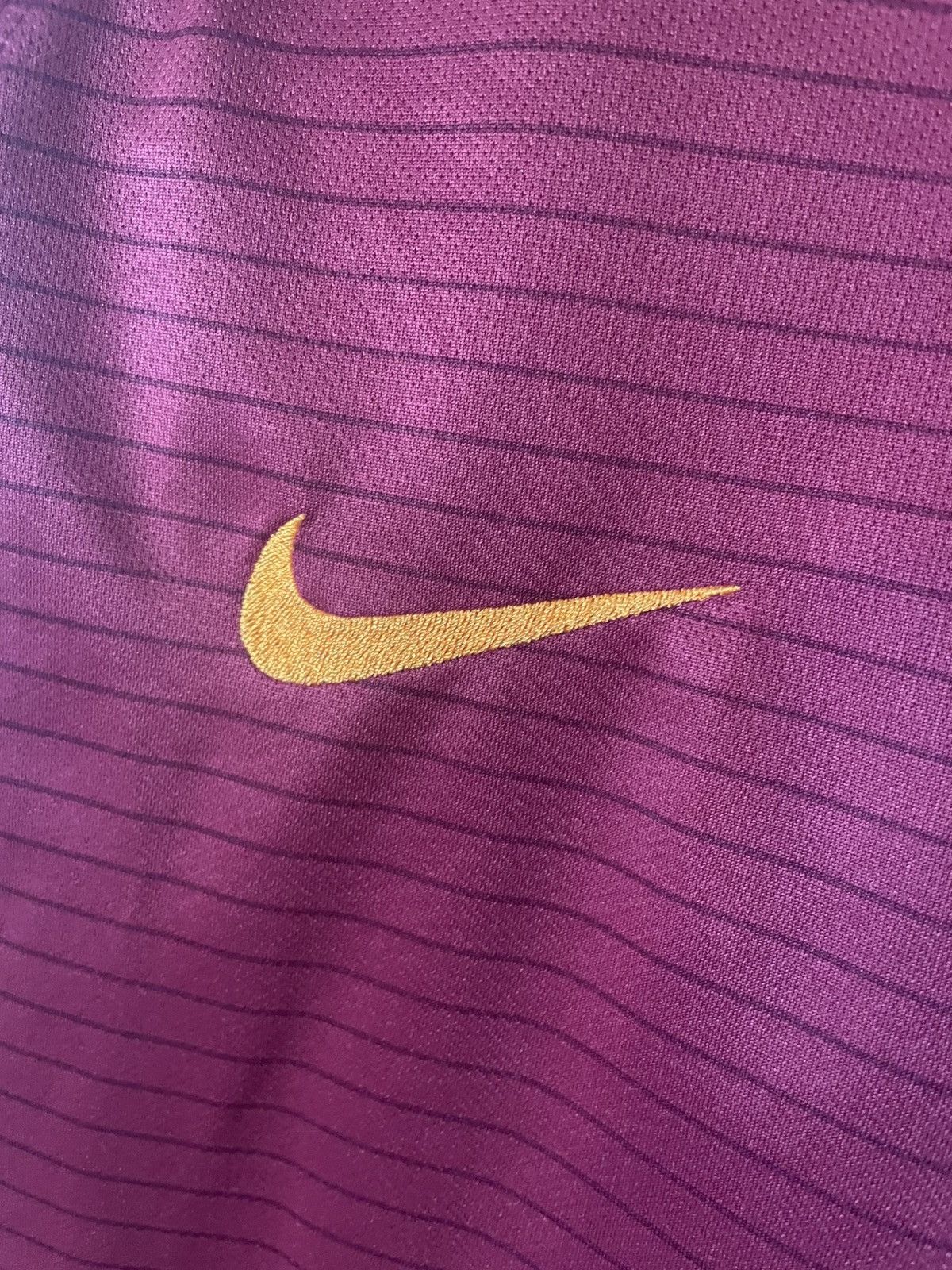 Nike AS Roma 2017/18 Home Jersey Size US M / EU 48-50 / 2 - 4 Thumbnail