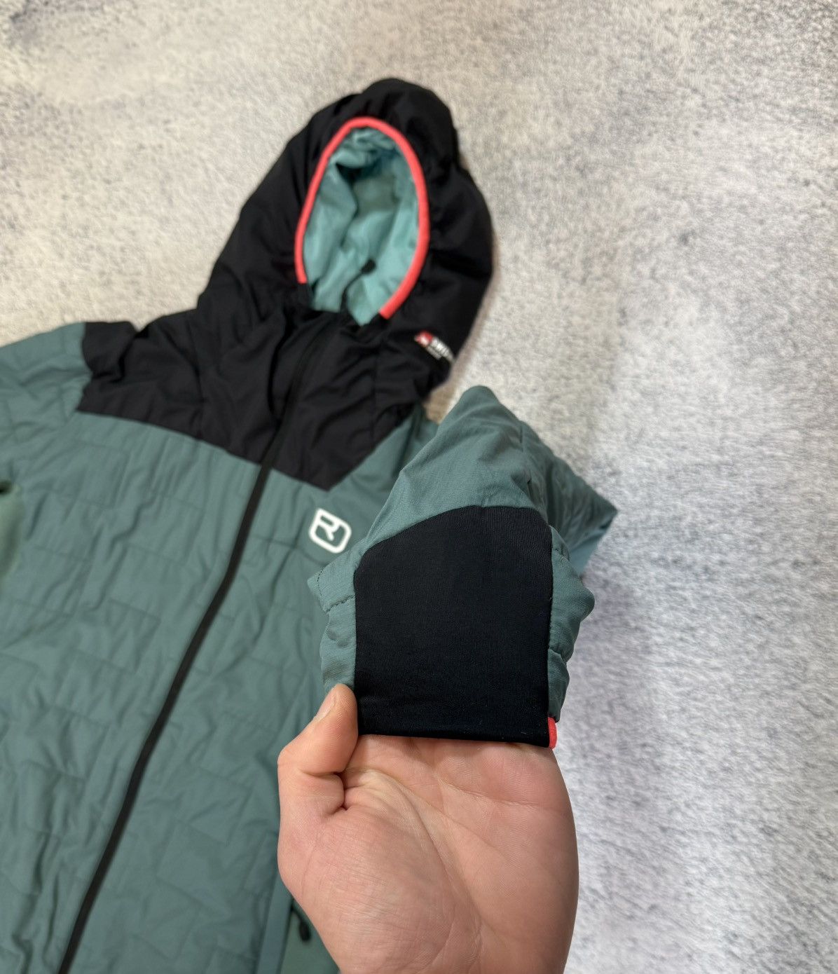 ORTOVOX Ortovox Swisswool Piz Badus Jacket Women S Insulated Hooded Size S / US 4 / IT 40 - 19 Thumbnail