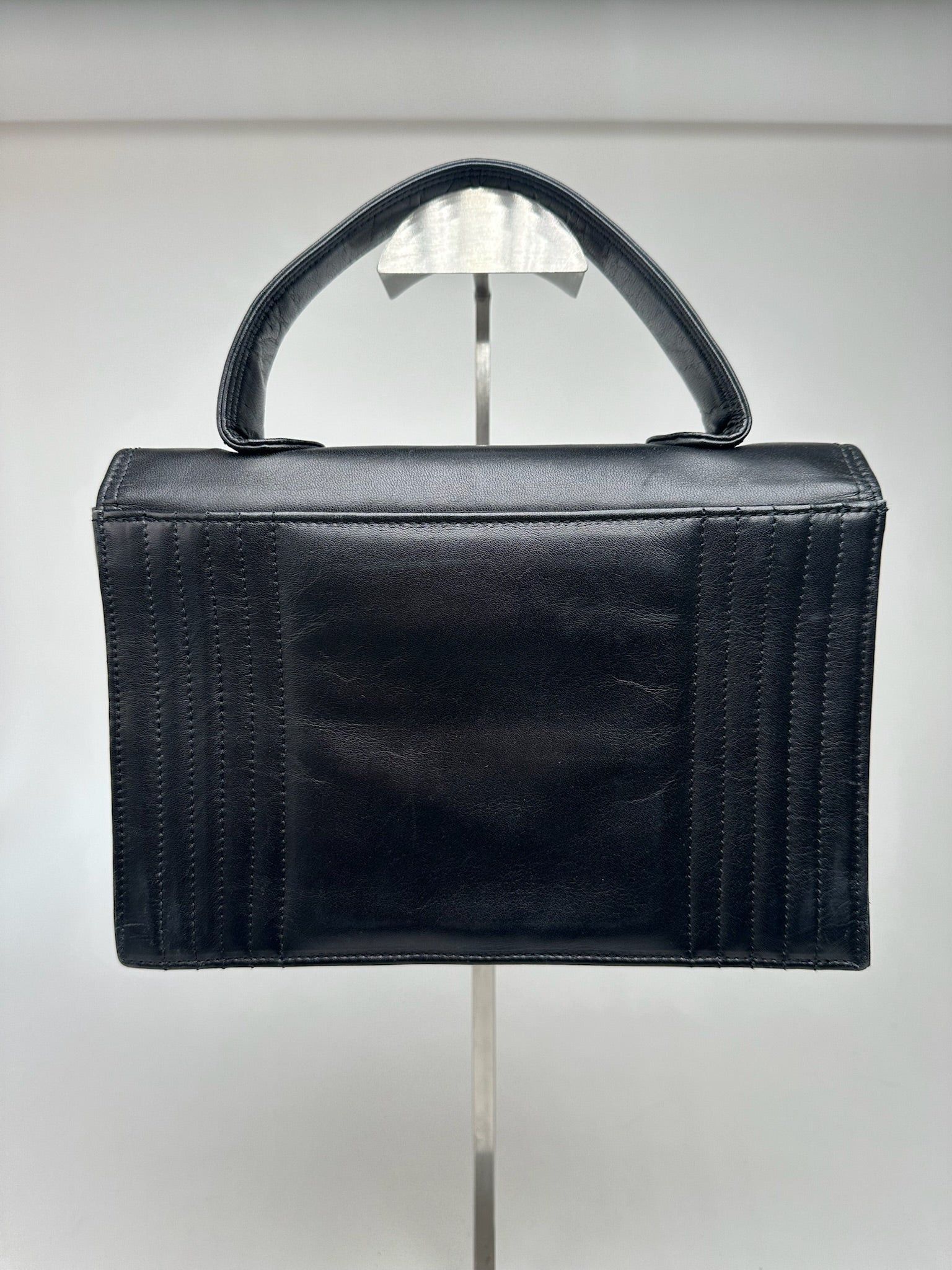 Balenciaga Vintage Leather Bag Black Size ONE SIZE - 1 Thumbnail