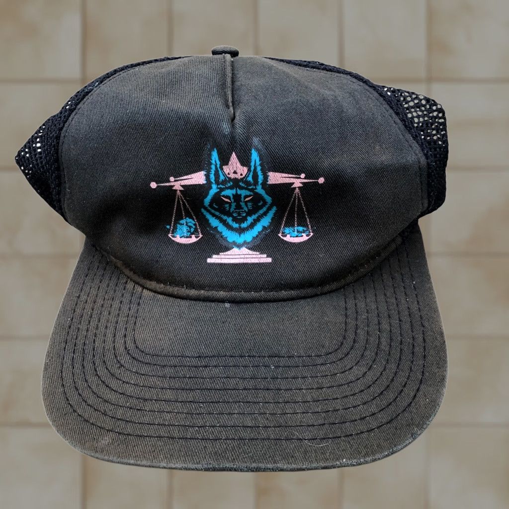 Vintage VINTAGE OTTO Wolf Scale Trucker Hat Men One Size Snapback Black Cap Size ONE SIZE - 1 Thumbnail