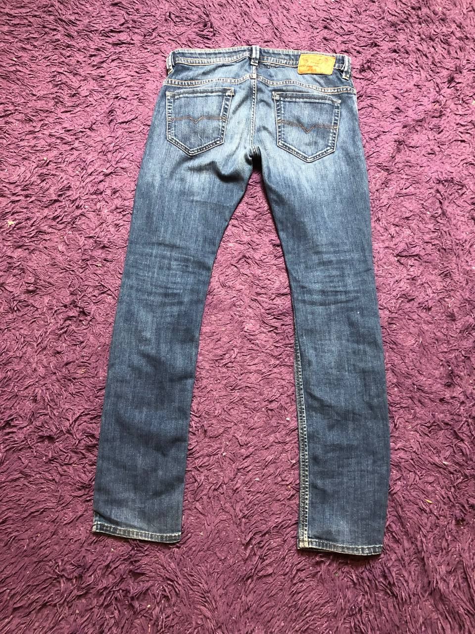 Diesel DIESEL DISTRESSED THAVAR STRAIGHT JEANS Size US 32 / EU 48 - 22 Thumbnail