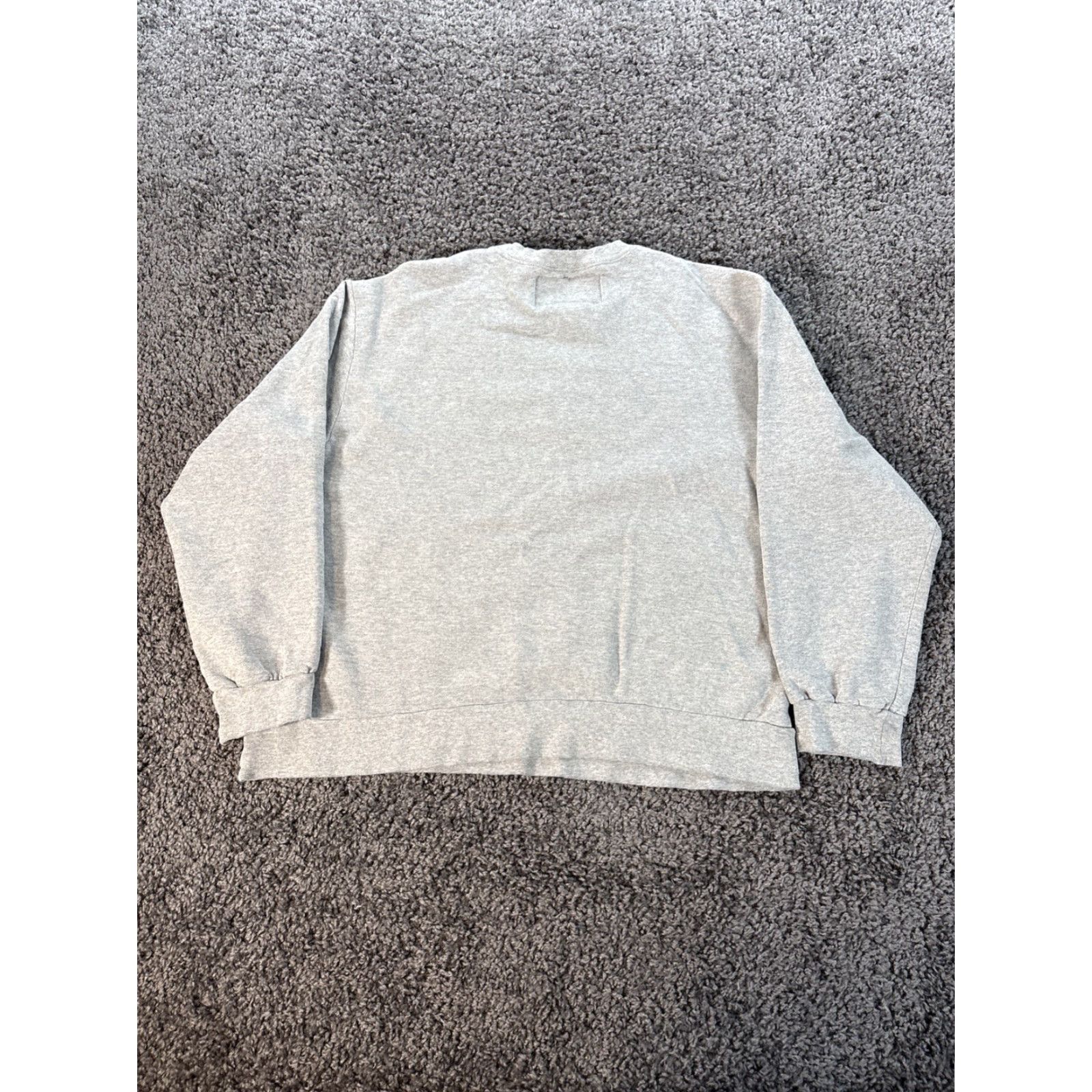 Nike VINTAGE Nike Sweatshirt Mens L Athletics Gray Distressed 90s Fleece Pullover Heavyweight Graphic Print Size US L / EU 52-54 / 3 - 5 Thumbnail