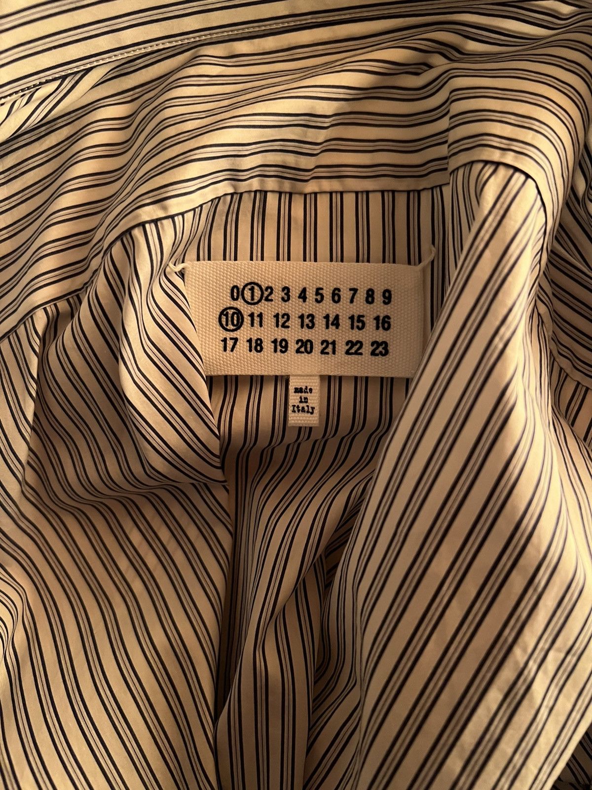 Maison Margiela Maison Margiela Striped Buttoned Shirt Size US S / EU 44-46 / 1 - 7 Thumbnail