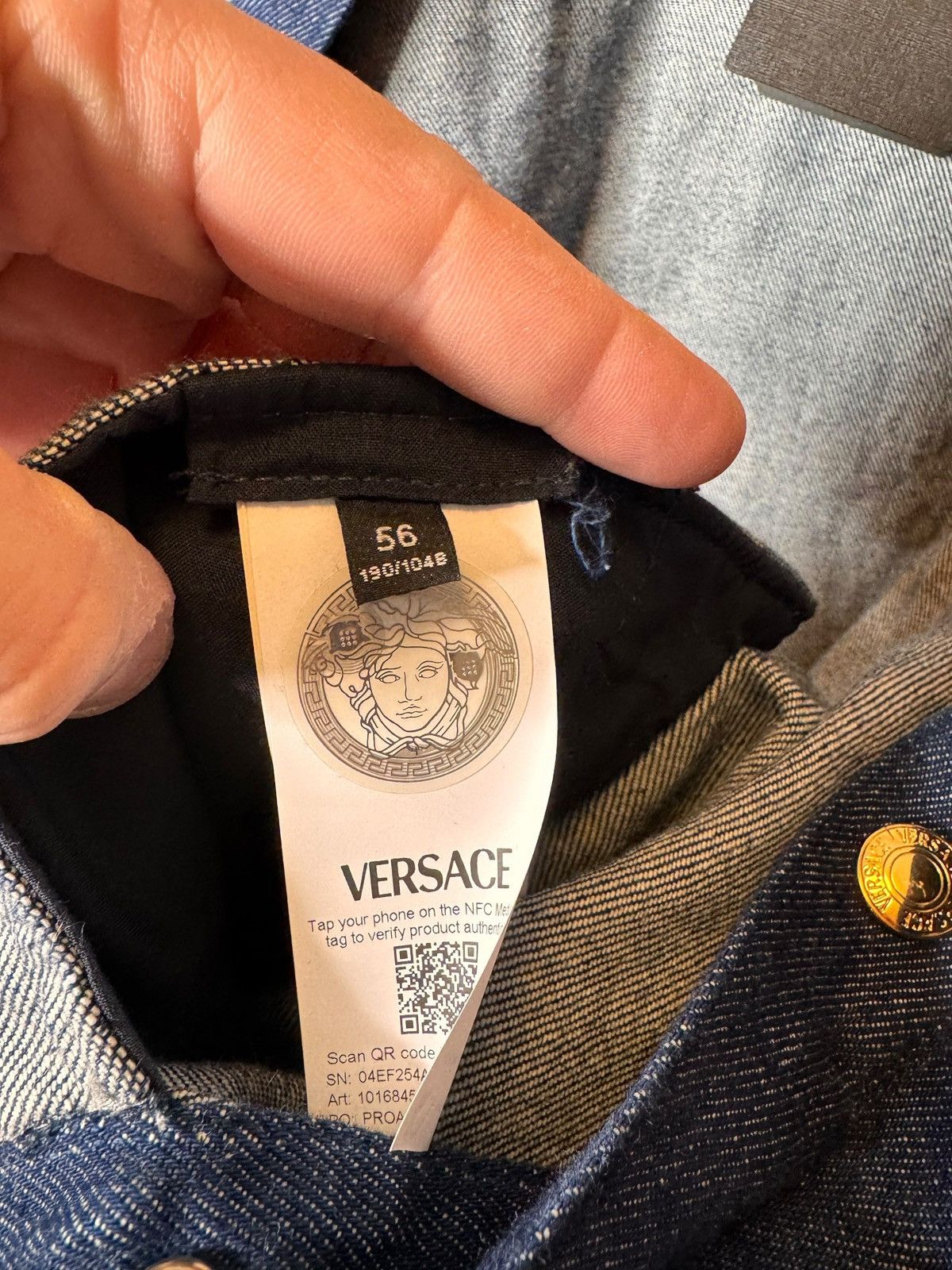 Versace Versace Denim Shirt Jacket with Medusa Embroidery – Size 56 Size US XL / EU 56 / 4 - 9 Thumbnail