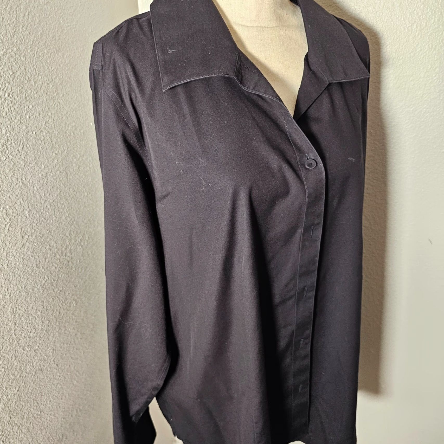 Talbots VINTAGE Talbots Plus Size 20W Black Long Sleeve Button Shirt Collared Top Casual Business Women's Size 3XL / US 20-22 - 4 Thumbnail