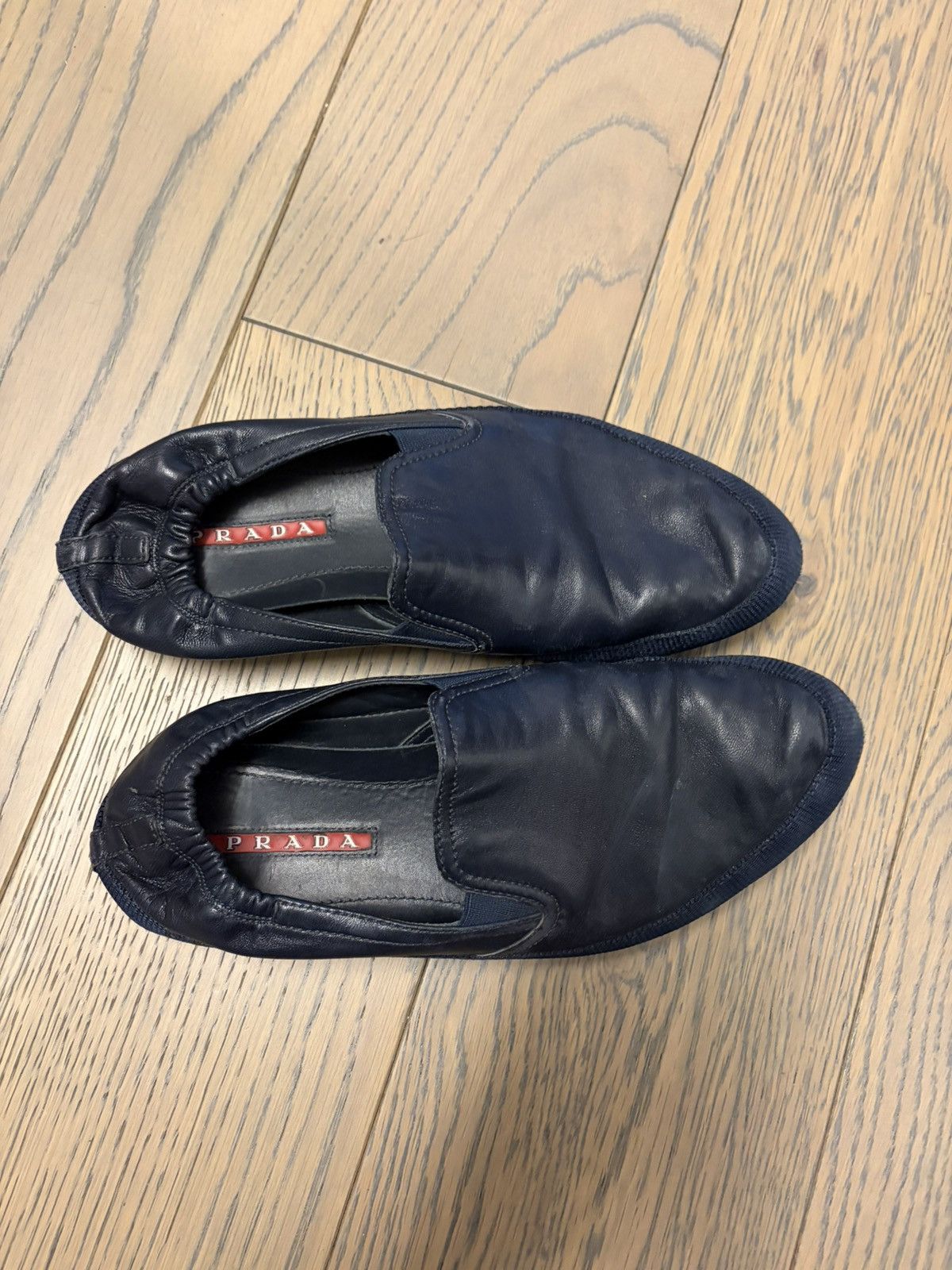Prada Prada sport ruched leather slip on or loafer Size US 7 / EU 40 - 5 Thumbnail