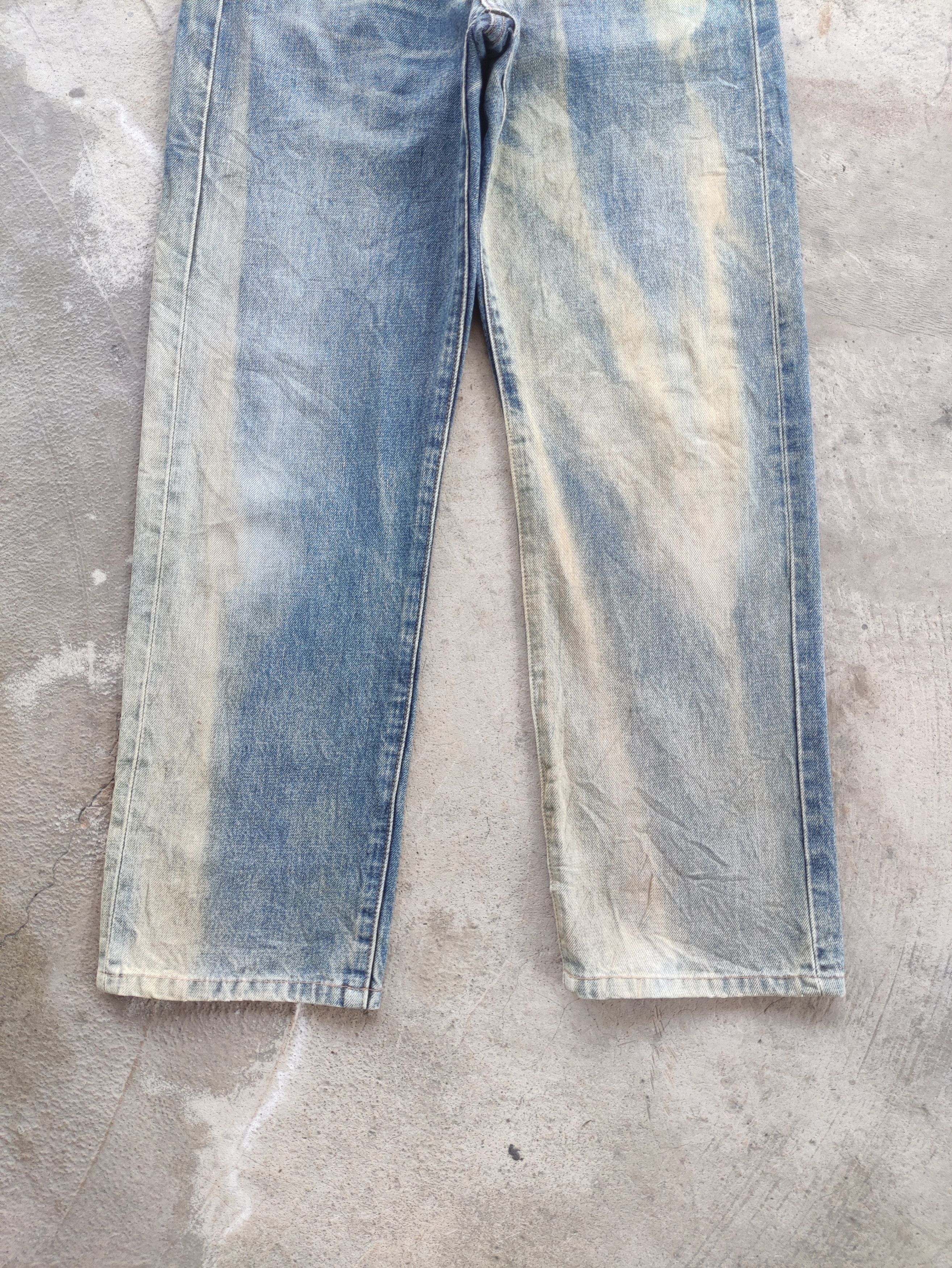 Vintage Levis 502 Jean Rusty distressed Faded Denim