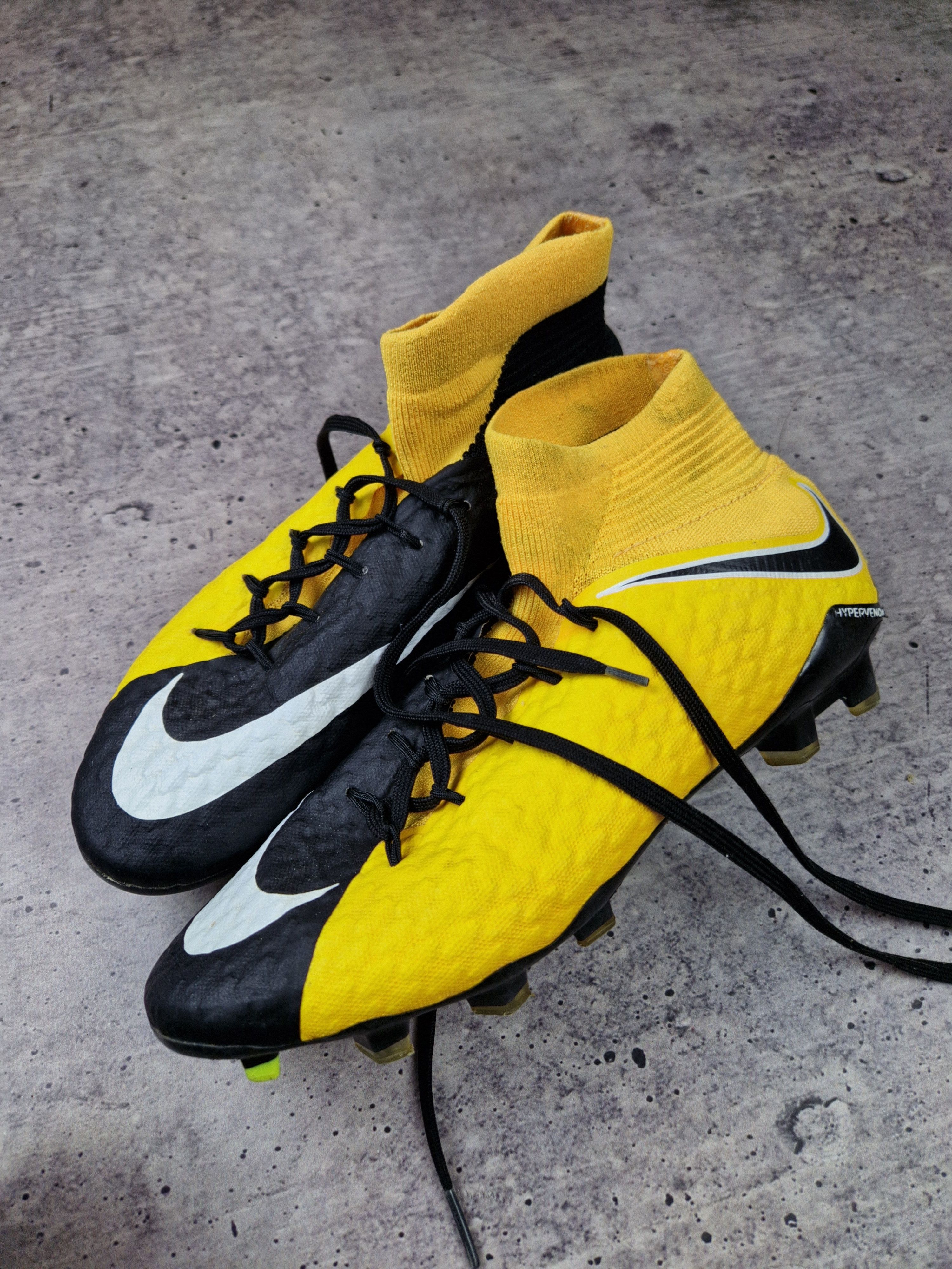 Nike Nike Hypervenom Phatal III DF FG 852554-801 (2016) Size US 7 / EU 40 - 6 Thumbnail