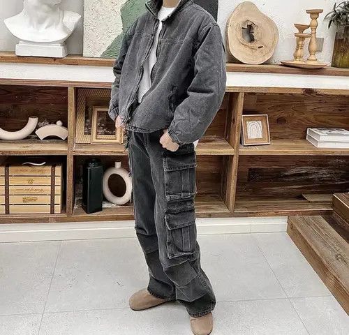 VIBE Pleated straight-leg jeans with multi-pocket design Size US 32 / EU 48 - 8 Thumbnail