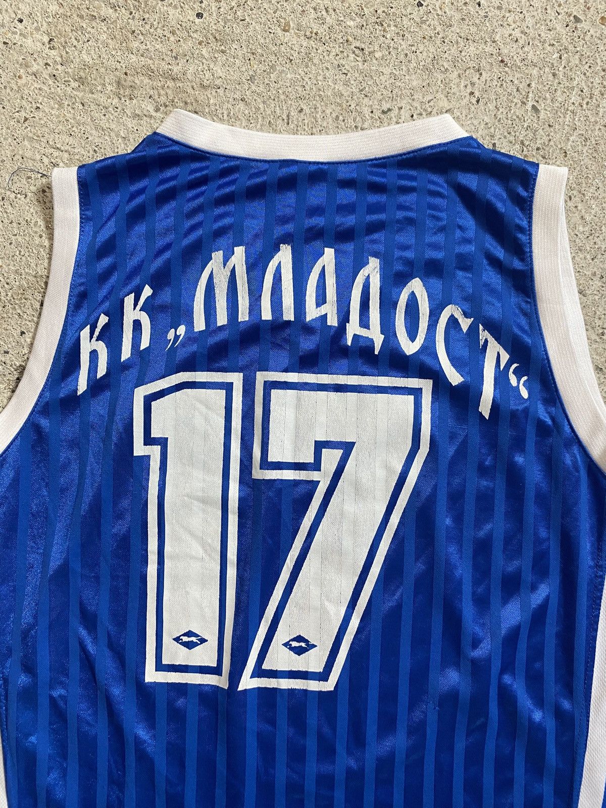 Vintage Vintage tanktop jersey basketball KK Mladost Zemun Serbia Size US L / EU 52-54 / 3 - 4 Thumbnail