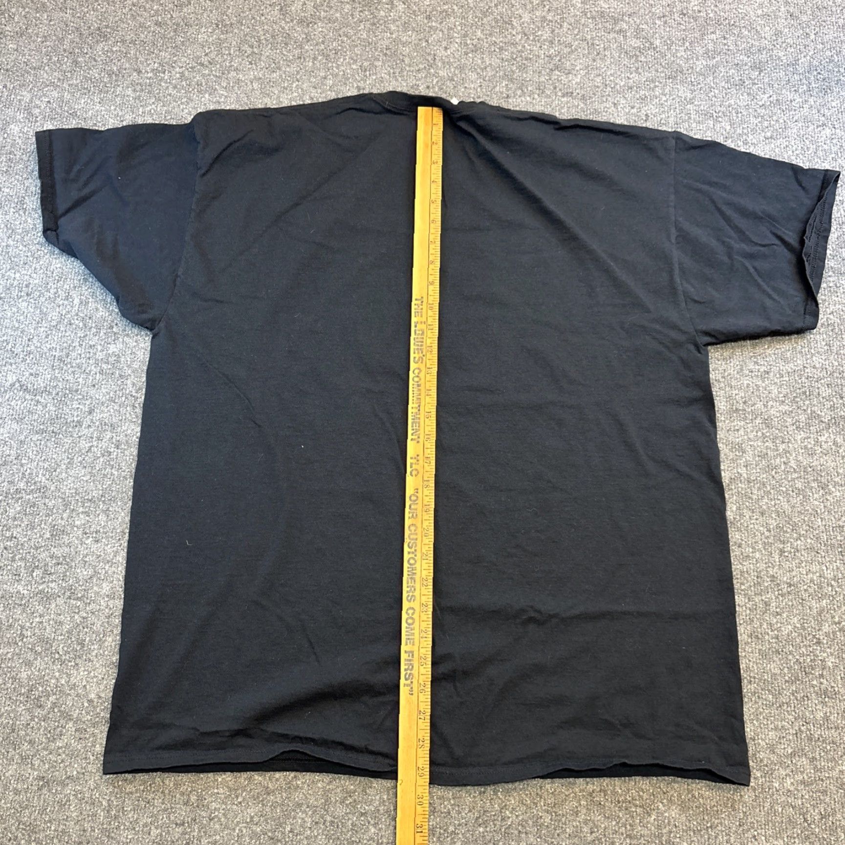 Fruit Of The Loom VINTAGE Howling Wolf T-Shirt Fruit Of The Loom Heavy Tag Retro 2XL Black Mens T-Shirt Y2K Neon Lighting Size US XXL / EU 58 / 5 - 5 Thumbnail