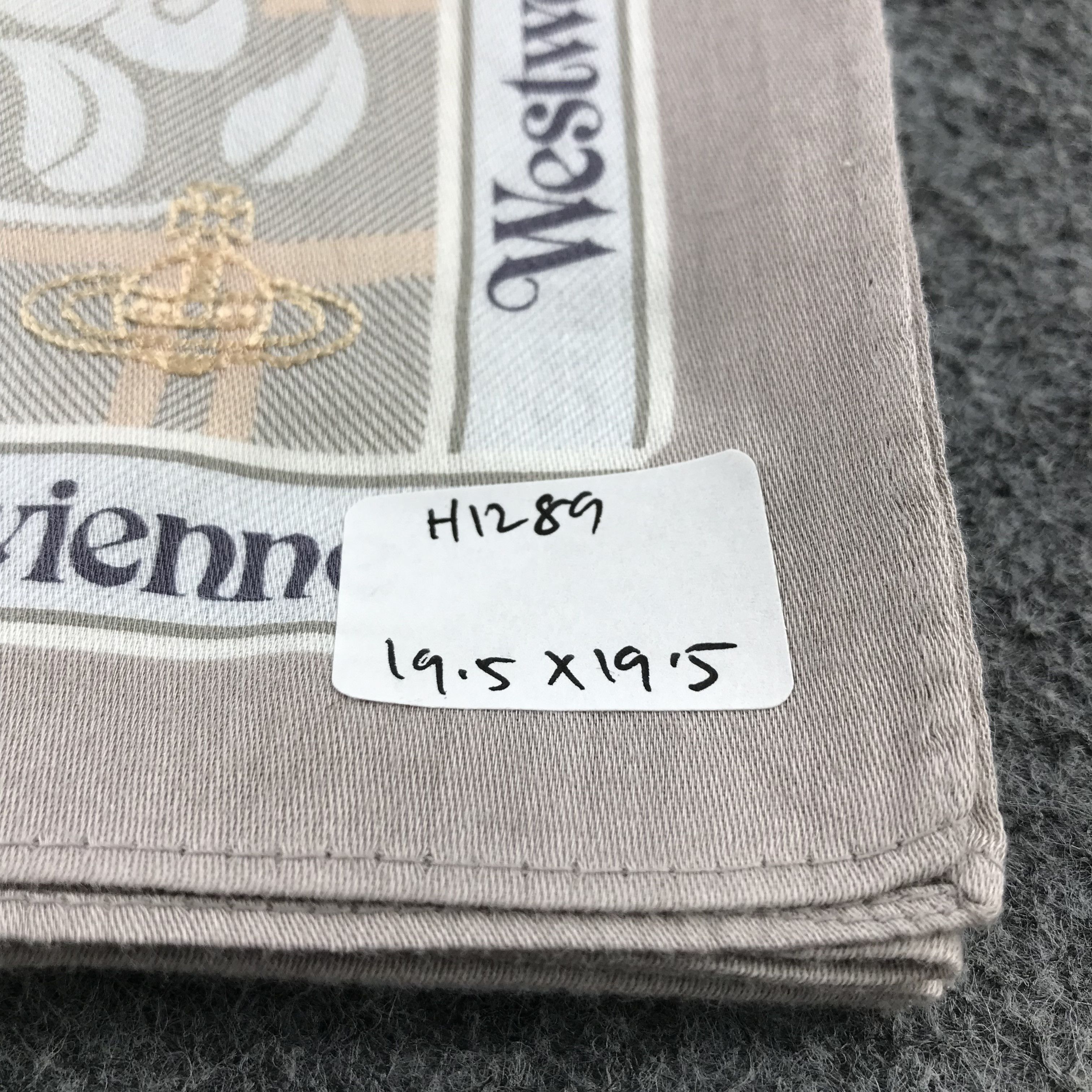Vintage Vivienne Westwood Handkerchief Neckerchief Bandana H1289 Size ONE SIZE - 8 Thumbnail