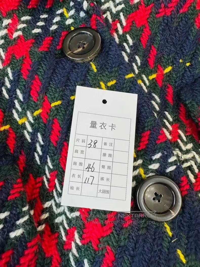 Miu Miu Miu Miu 38 Wool collar plaid coat Size M / US 6-8 / IT 42-44 - 7 Thumbnail