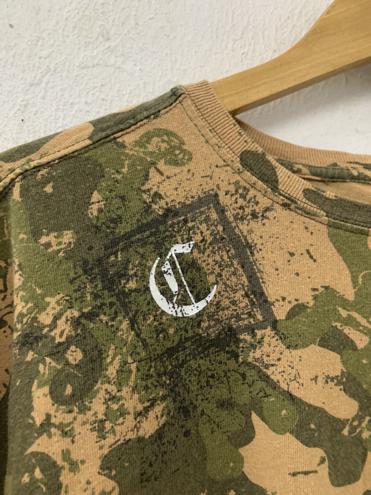 Carhartt Carhartt Camo Big Back Spellout Size US L / EU 52-54 / 3 - 3 Thumbnail