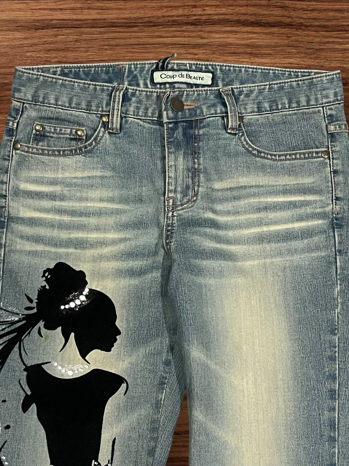 Japanese Brand Vintage Japanese Brand Customised Elegant Women Flare Jeans Size 28" / US 6 / IT 42 - 4 Thumbnail