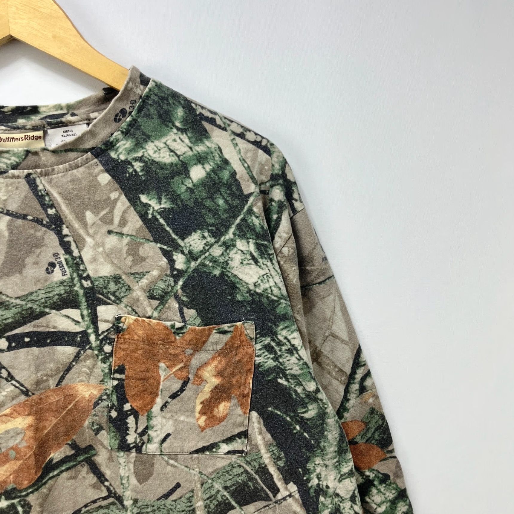 Realtree VINTAGE Realtree Camo Long Sleeve Shirt XL Size US XL / EU 56 / 4 - 3 Thumbnail