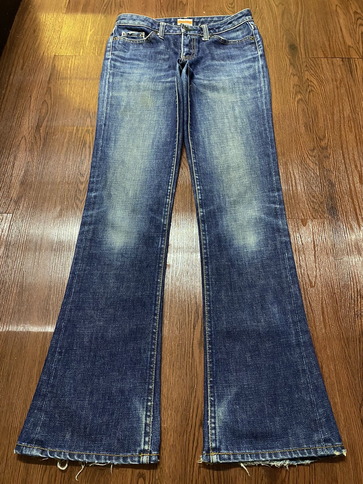 If Six Was Nine Vintage Japanese Brand Blue Wash Distressed Flare Jeans Size 28" / US 6 / IT 42 - 1 Thumbnail
